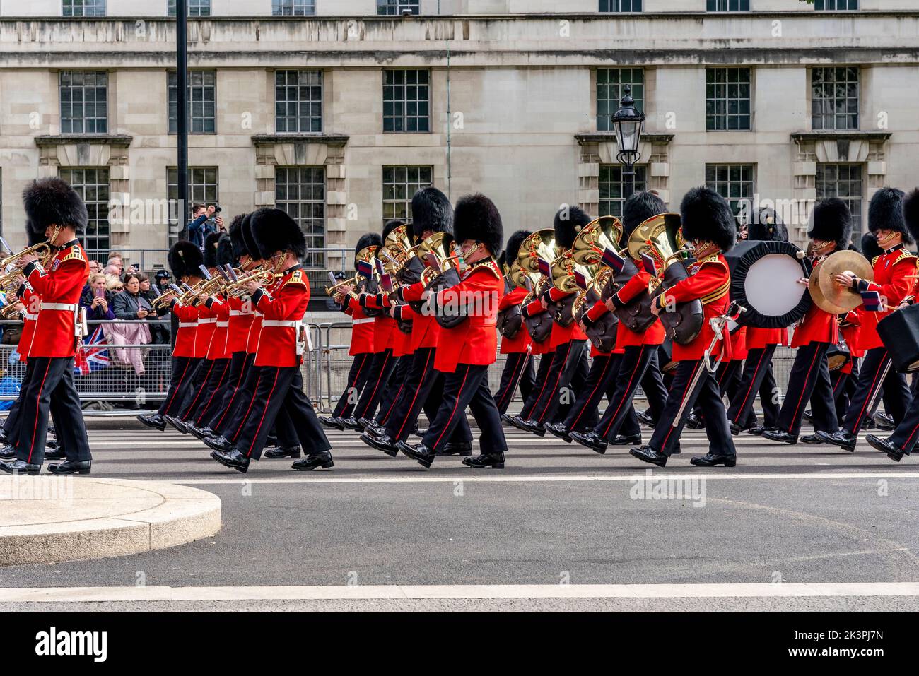 A Military Band (Irish Guards) Takes Part In Queen Elizabeth II Funeral Procession, Whitehall, London, UK. Stock Photo