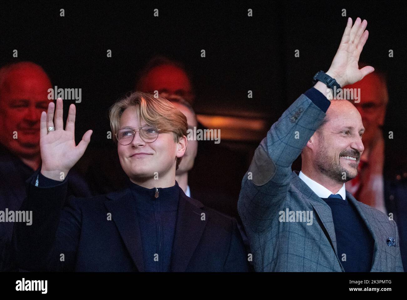 Oslo 20220927.From left: Prince Sverre Magnus, Crown Prince Haakon in the stands during the Nations League football match between Norway and Serbia at Ullevaal Stadium. Photo: Javad Parsa / NTB Stock Photo