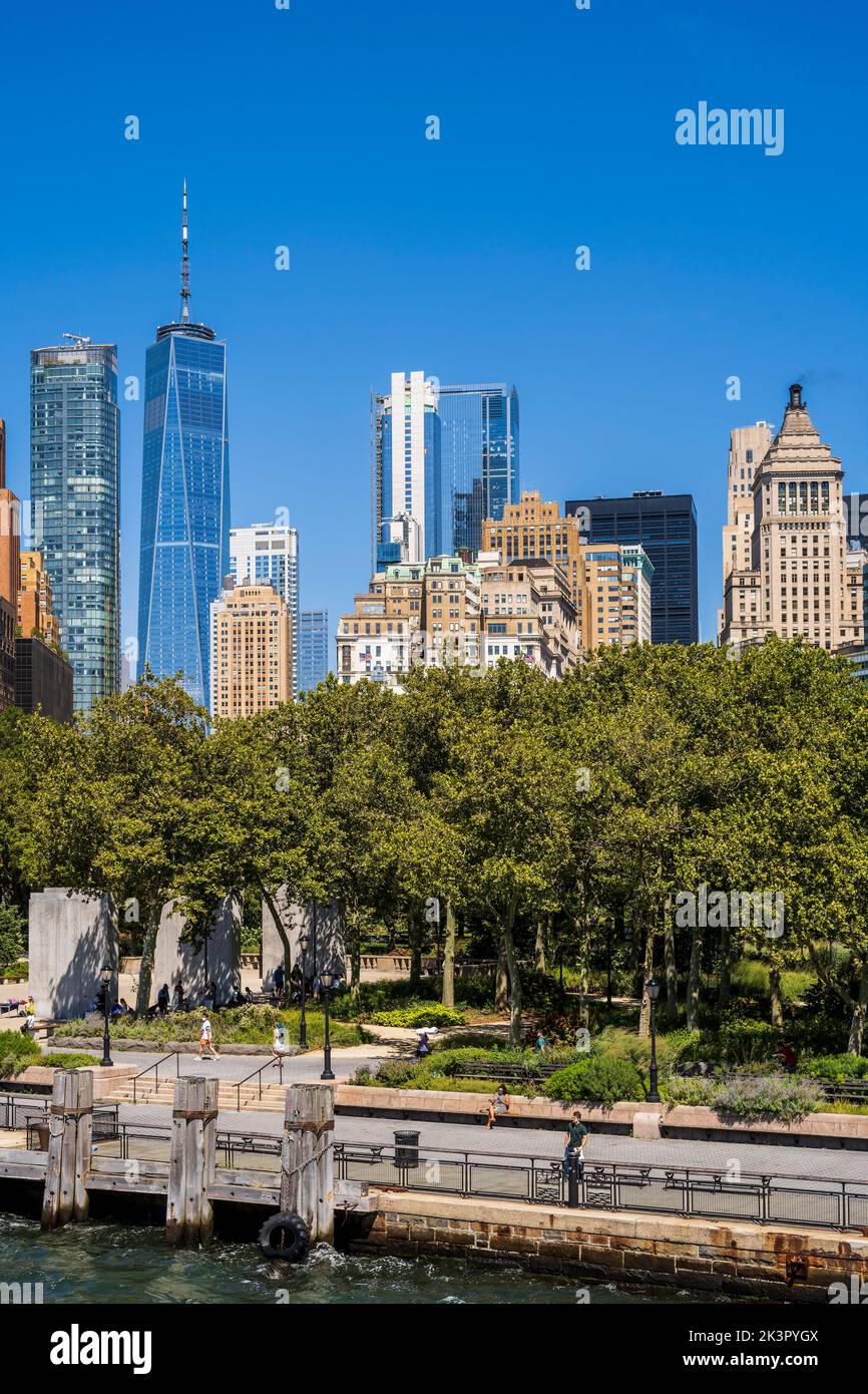 Battery Park and Lower Manhattan skyline, New York, USA Stock Photo