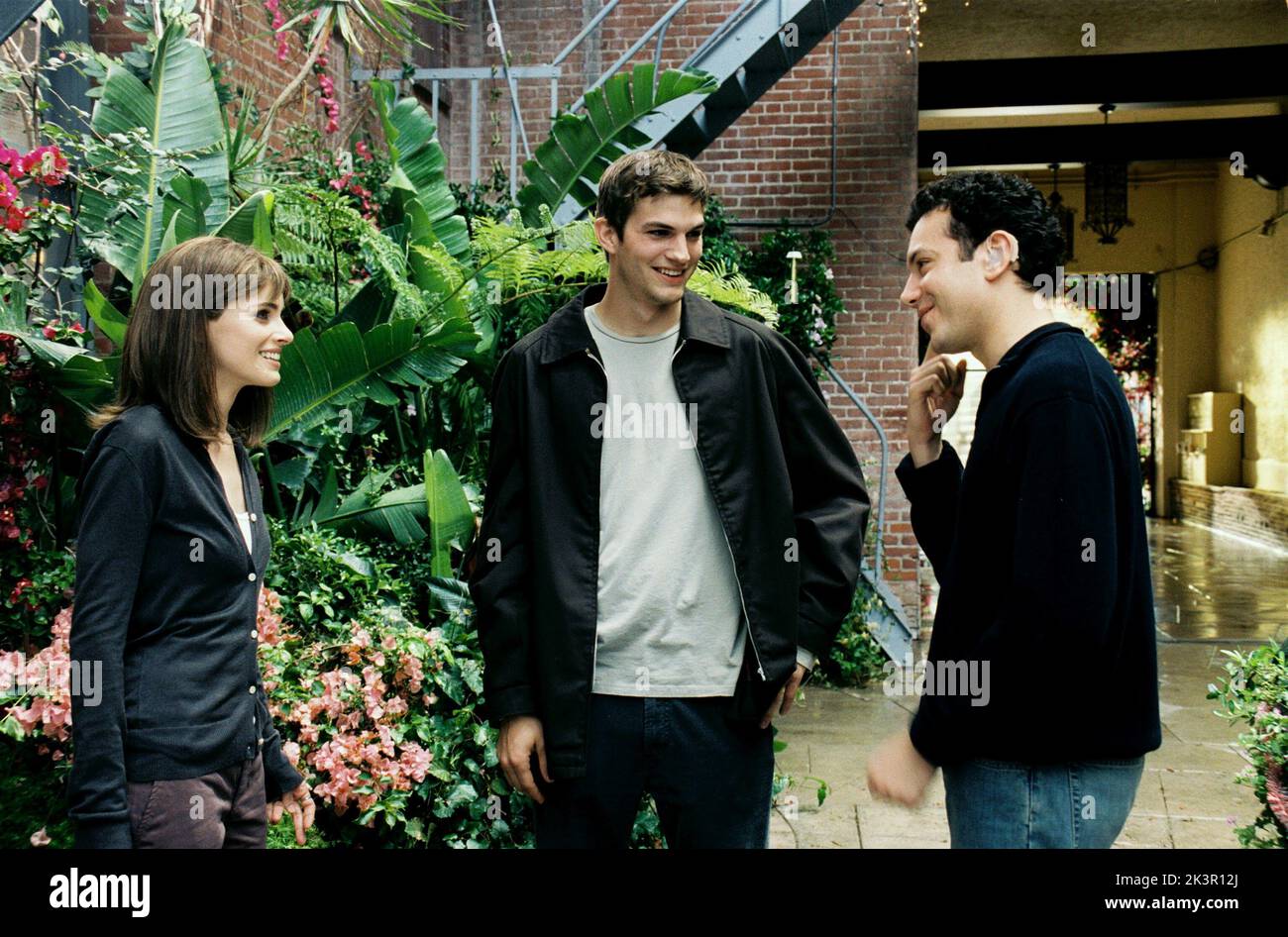 Amanda peet and ashton kutcher hi-res stock photography and images - Alamy
