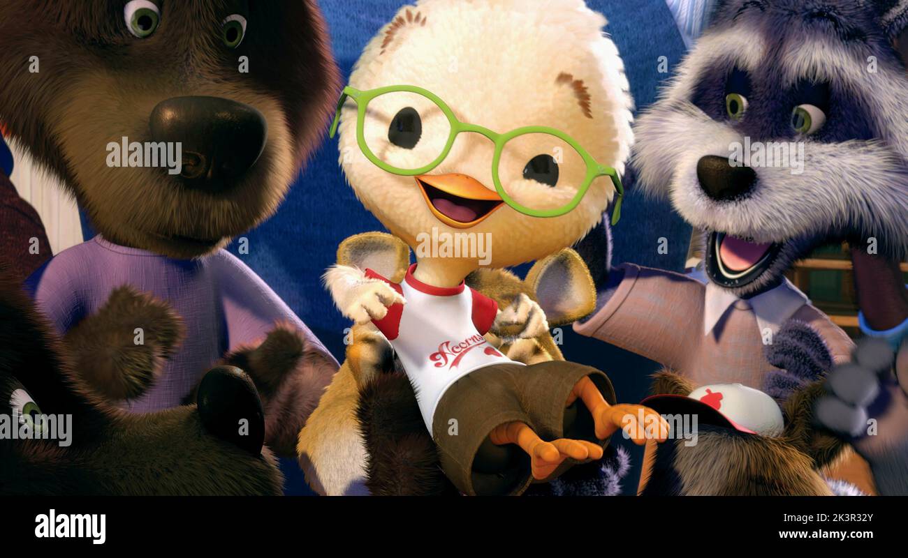 Chicken little movie still hires stock photography and images Alamy
