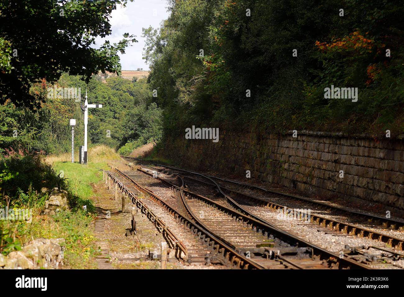 An empty railway line on the North Yorkshire Moors Railway at Goathland Stock Photo