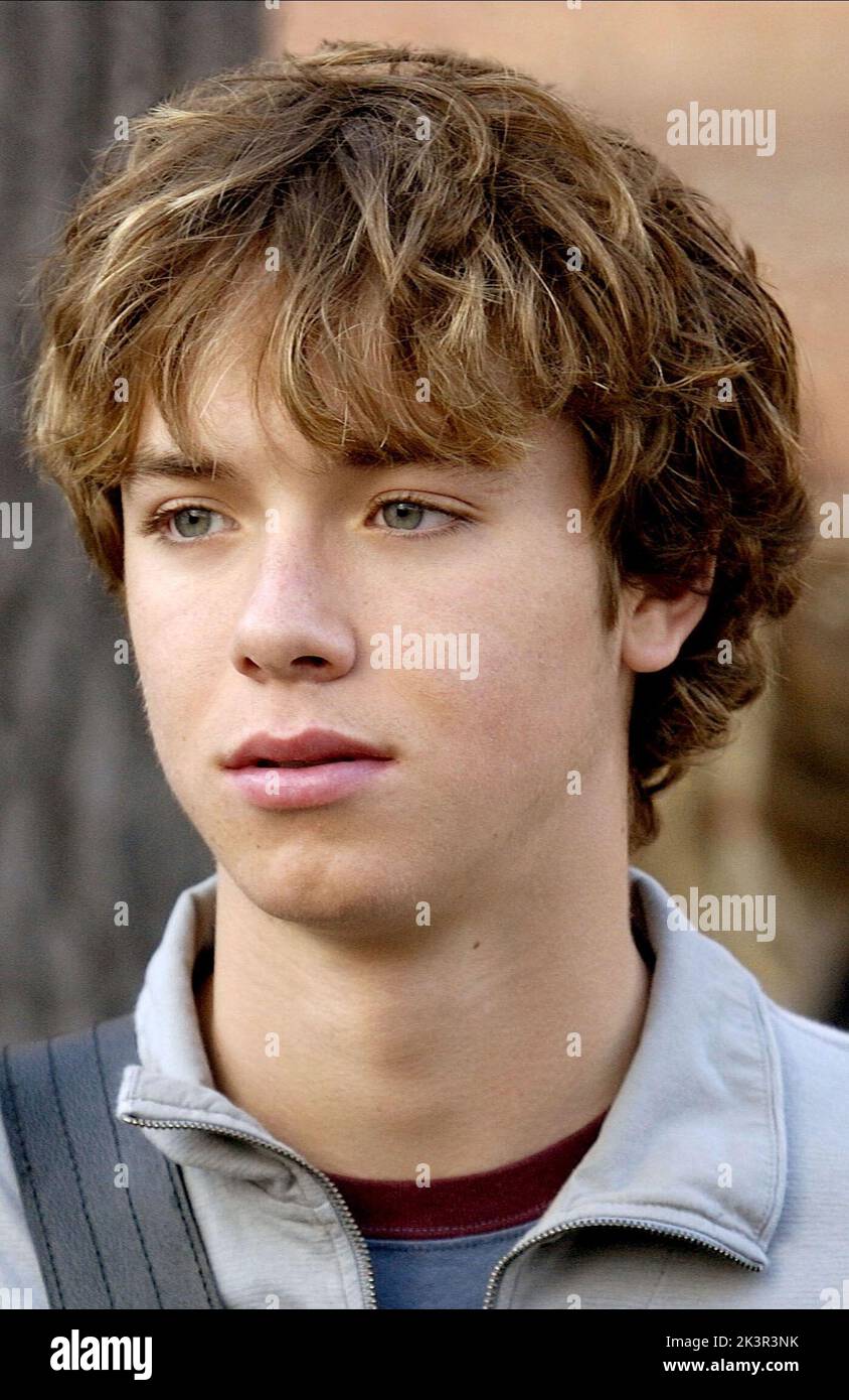 Jeremy Sumpter Film: Cyber Seduction: His Secret Life (2005) Characters: Justin Petersen  Director: Tom Mcloughlin 20 June 2005   **WARNING** This Photograph is for editorial use only and is the copyright of DOTCOM FILMS and/or the Photographer assigned by the Film or Production Company and can only be reproduced by publications in conjunction with the promotion of the above Film. A Mandatory Credit To DOTCOM FILMS is required. The Photographer should also be credited when known. No commercial use can be granted without written authority from the Film Company. Stock Photo