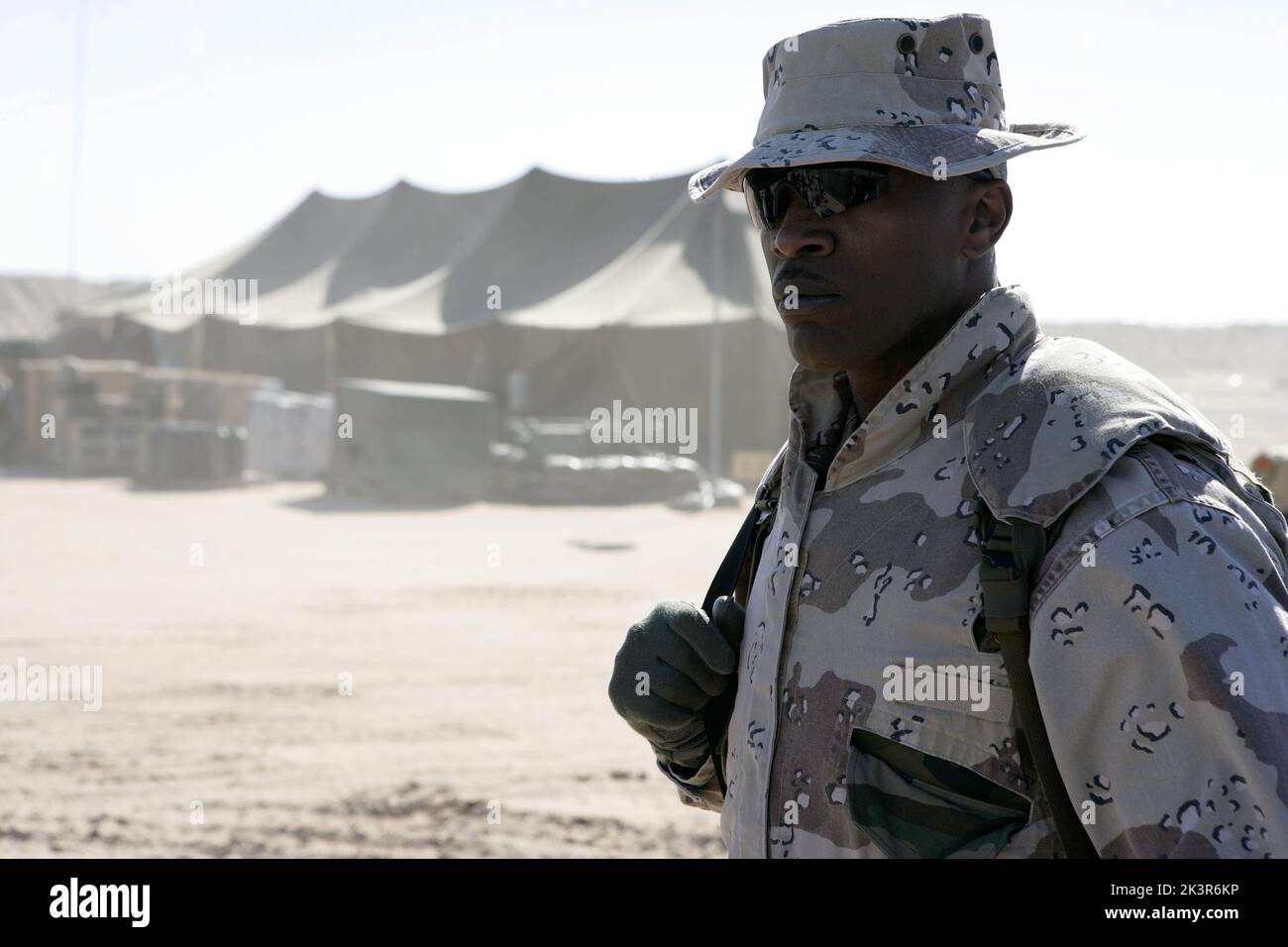 Jamie foxx sunglasses hi-res stock photography and images - Page 4 - Alamy