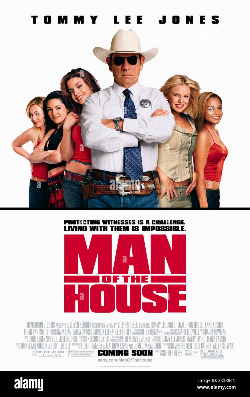 Kelli Garner, Paula Garces, Vanessa Ferlito, Tommy Lee Jones, Monica Keena & Christina Milian Film: Man Of The House (USA 2005) Characters: Barbara 'Barb' Thompson,Teresa (as Paula Garces),Heather,Ranger Roland Sharp,Evie & Anne  Director: Stephen Herek 25 February 2005   **WARNING** This Photograph is for editorial use only and is the copyright of COLUMBIA PICTURES and/or the Photographer assigned by the Film or Production Company and can only be reproduced by publications in conjunction with the promotion of the above Film. A Mandatory Credit To COLUMBIA PICTURES is required. The Photographe Stock Photo