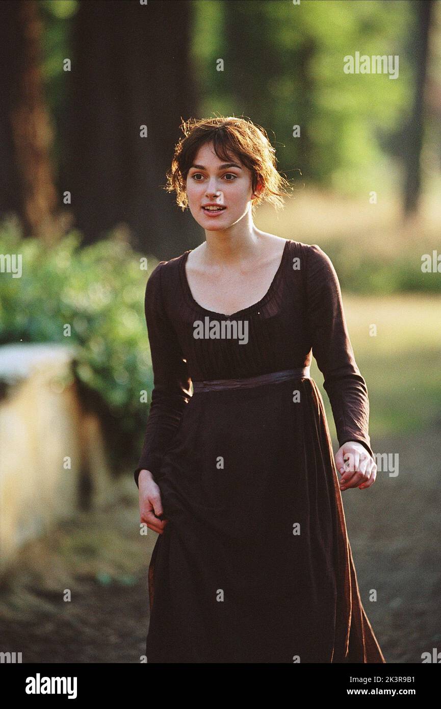Keira Knightley Film: Pride & Prejudice (UK/USA/FR 2005) Characters: Elizabeth Bennet  / Literaturverfilmung (Based On The Book By Jane Austen) Director: Joe Wright 25 July 2005   **WARNING** This Photograph is for editorial use only and is the copyright of WORKING TITLE and/or the Photographer assigned by the Film or Production Company and can only be reproduced by publications in conjunction with the promotion of the above Film. A Mandatory Credit To WORKING TITLE is required. The Photographer should also be credited when known. No commercial use can be granted without written authority from Stock Photo