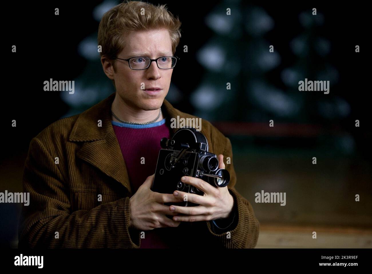Anthony Rapp Film: Rent (2005) Characters: Mark Cohen  Director: Chris Columbus 23 November 2005   **WARNING** This Photograph is for editorial use only and is the copyright of SONY and/or the Photographer assigned by the Film or Production Company and can only be reproduced by publications in conjunction with the promotion of the above Film. A Mandatory Credit To SONY is required. The Photographer should also be credited when known. No commercial use can be granted without written authority from the Film Company. Stock Photo