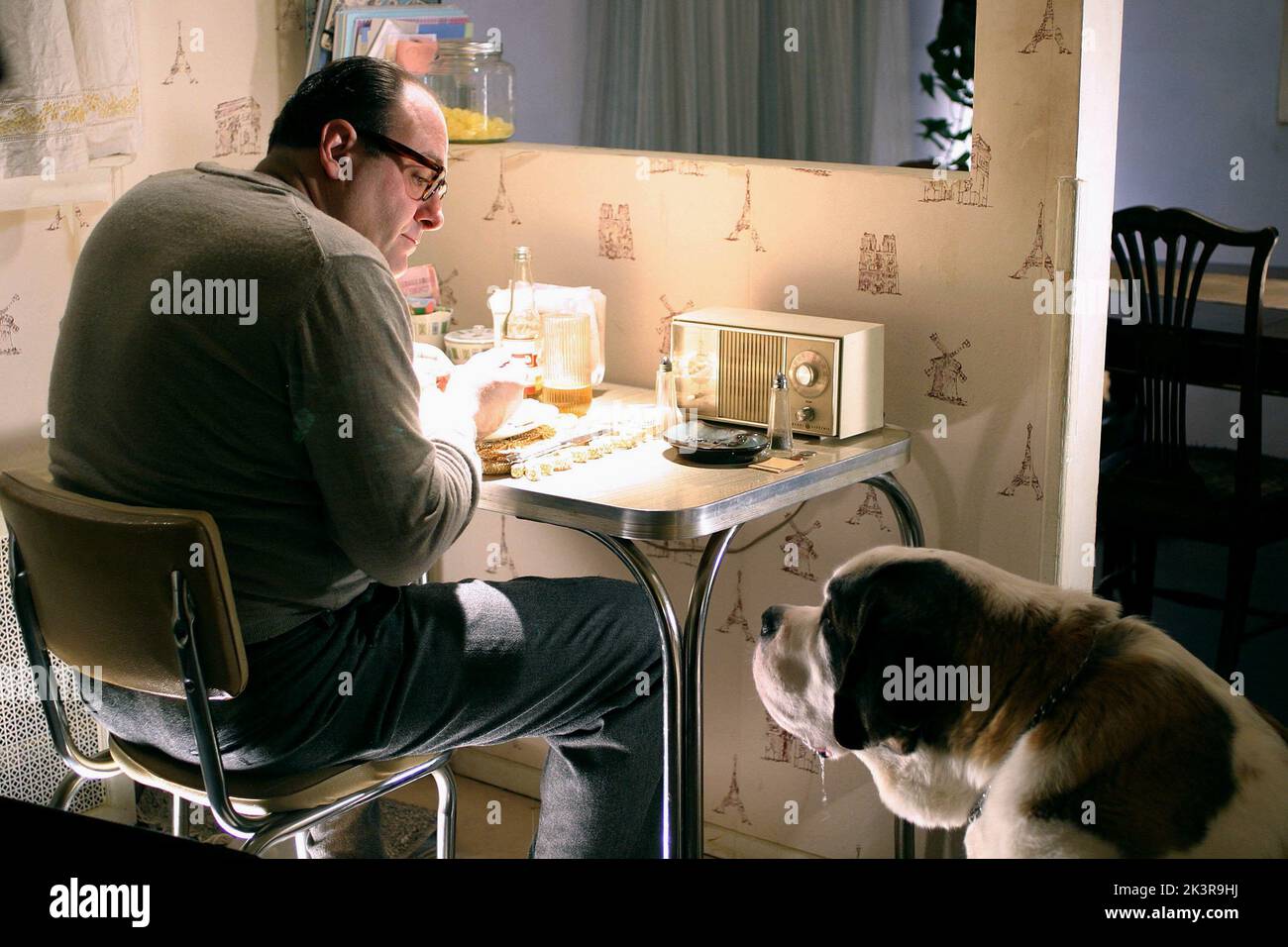 James gandolfini eating hires stock photography and images Alamy