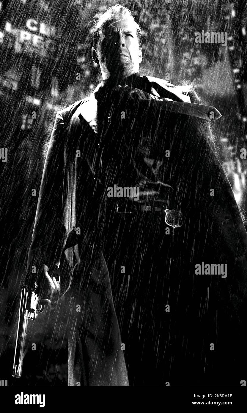 Bruce Willis Film: Sin City (USA 1005) Characters: Hartigan  Regie: Frank Miller, Robert Rodriguez & Quentin Tarantino, Director: Miller, Rodriguez, Tarantino 28 March 2005   **WARNING** This Photograph is for editorial use only and is the copyright of DIMENSION FILMS and/or the Photographer assigned by the Film or Production Company and can only be reproduced by publications in conjunction with the promotion of the above Film. A Mandatory Credit To DIMENSION FILMS is required. The Photographer should also be credited when known. No commercial use can be granted without written authority from Stock Photo