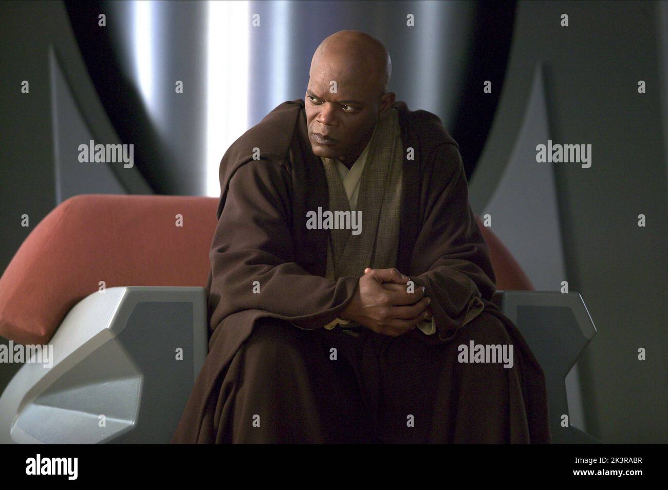 Samuel L. Jackson Film: Star Wars: Episode Iii - Revenge Of The Sith (USA 2005) Characters: Mace Windu  Director: George Lucas 15 May 2005   **WARNING** This Photograph is for editorial use only and is the copyright of LUCASFILM and/or the Photographer assigned by the Film or Production Company and can only be reproduced by publications in conjunction with the promotion of the above Film. A Mandatory Credit To LUCASFILM is required. The Photographer should also be credited when known. No commercial use can be granted without written authority from the Film Company. Stock Photo