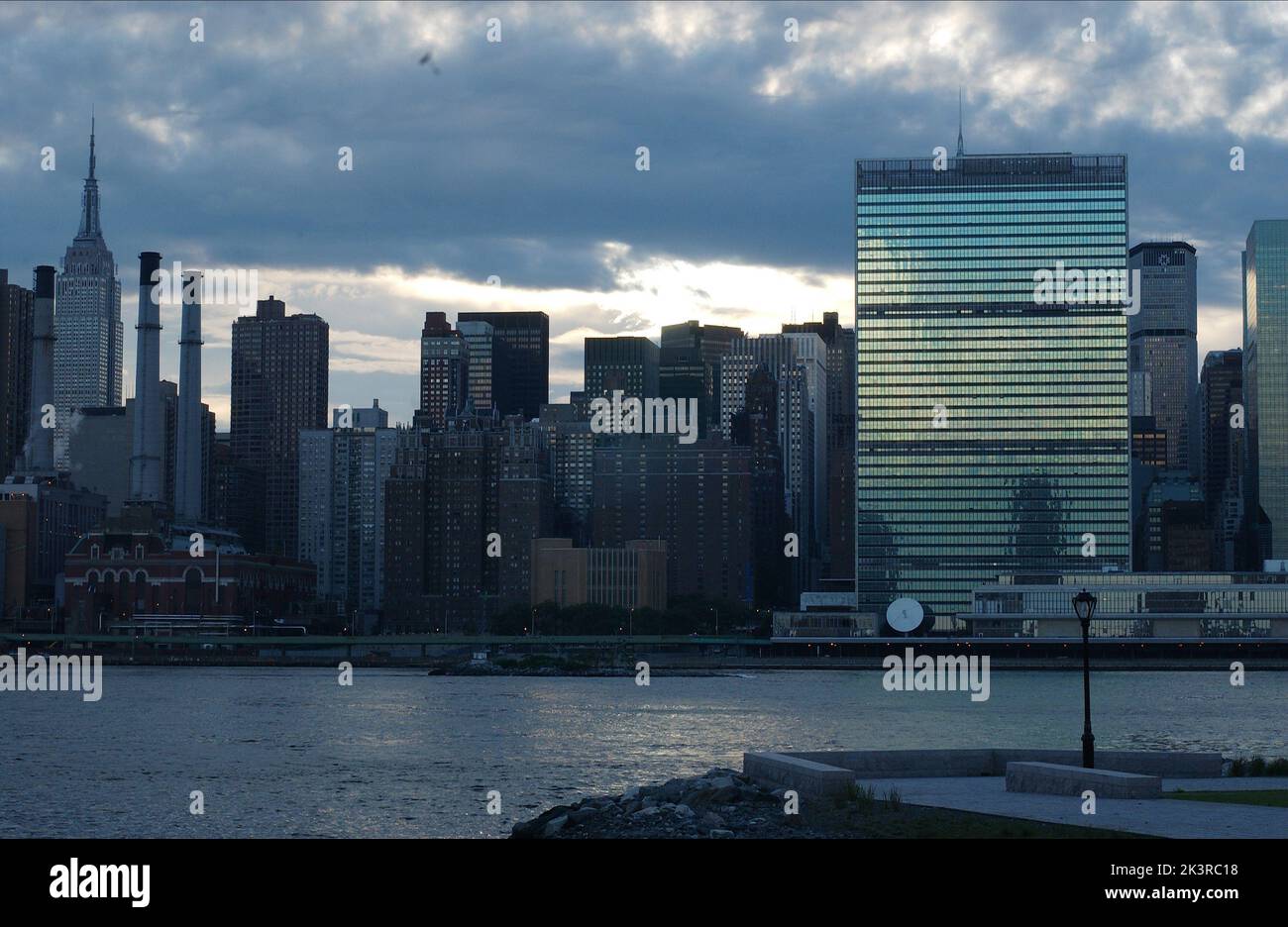 united-nations-headquarters-film-the-interpreter-usa-uk-fr-de-2005