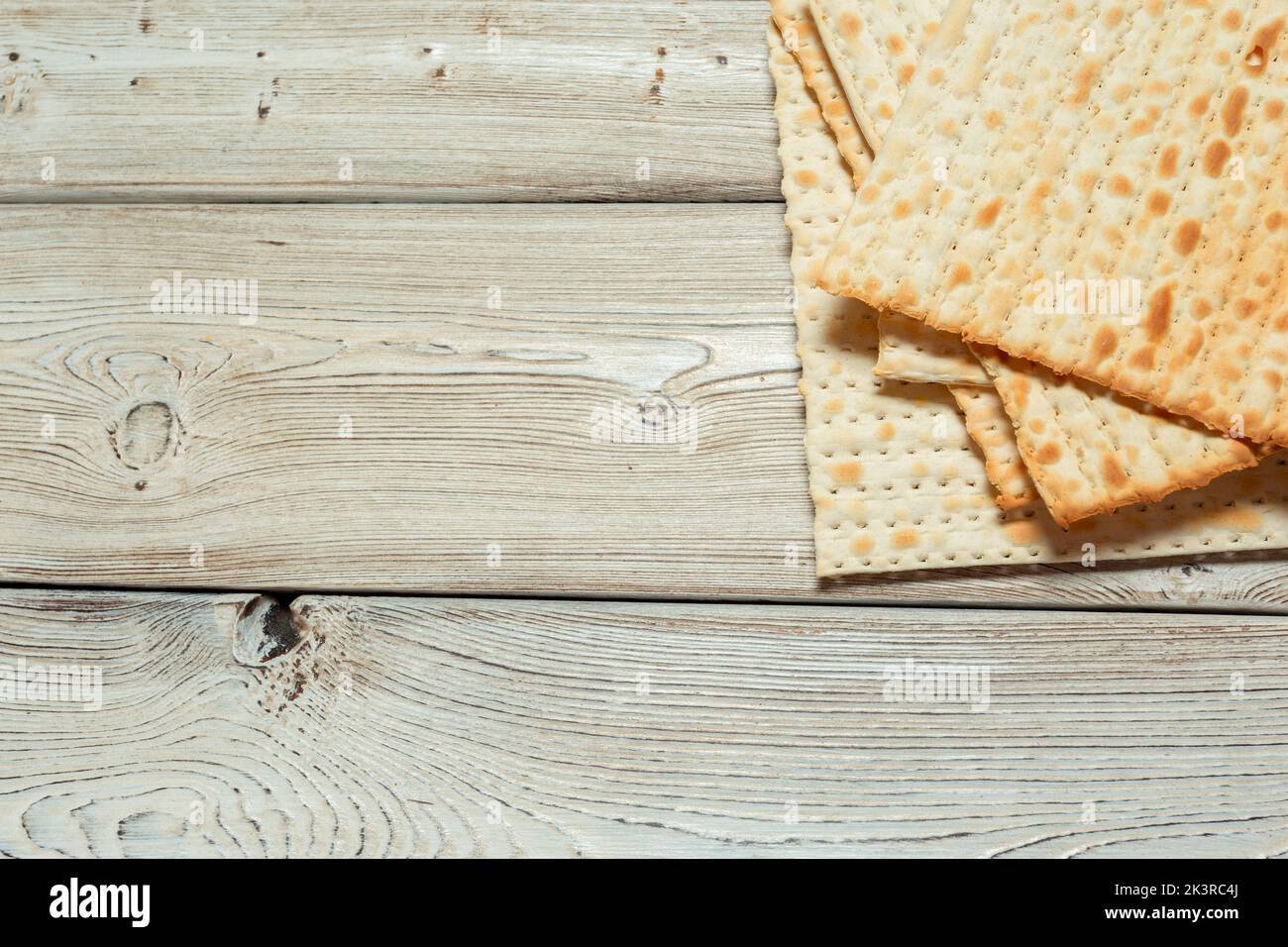 Jewish traditional Passover matzo bread Stock Photo - Alamy