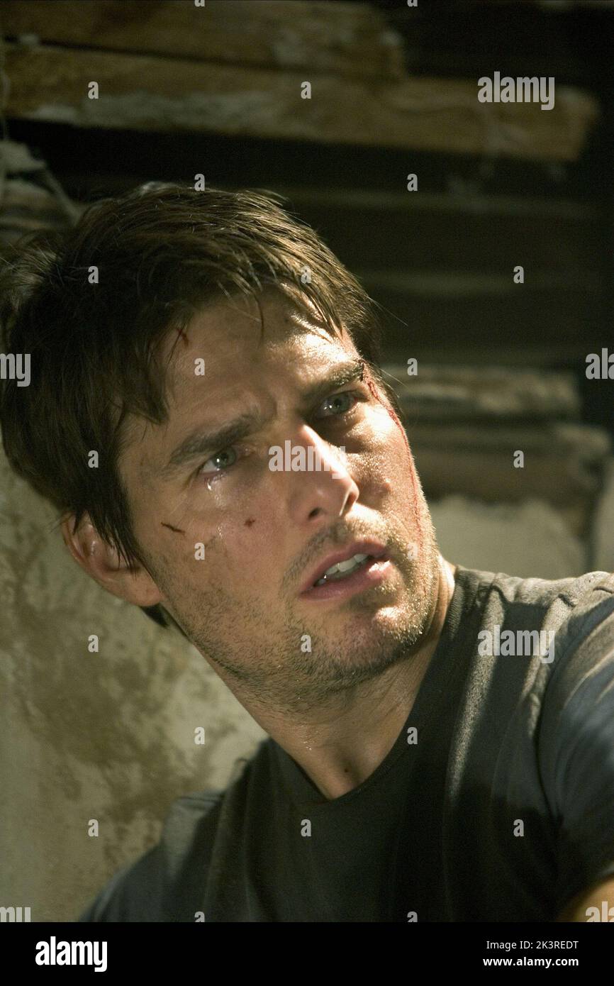 Ray Ferrier Tom Cruise Film: War Of The Worlds (USA 2005) Characters: Ray Ferrier ...