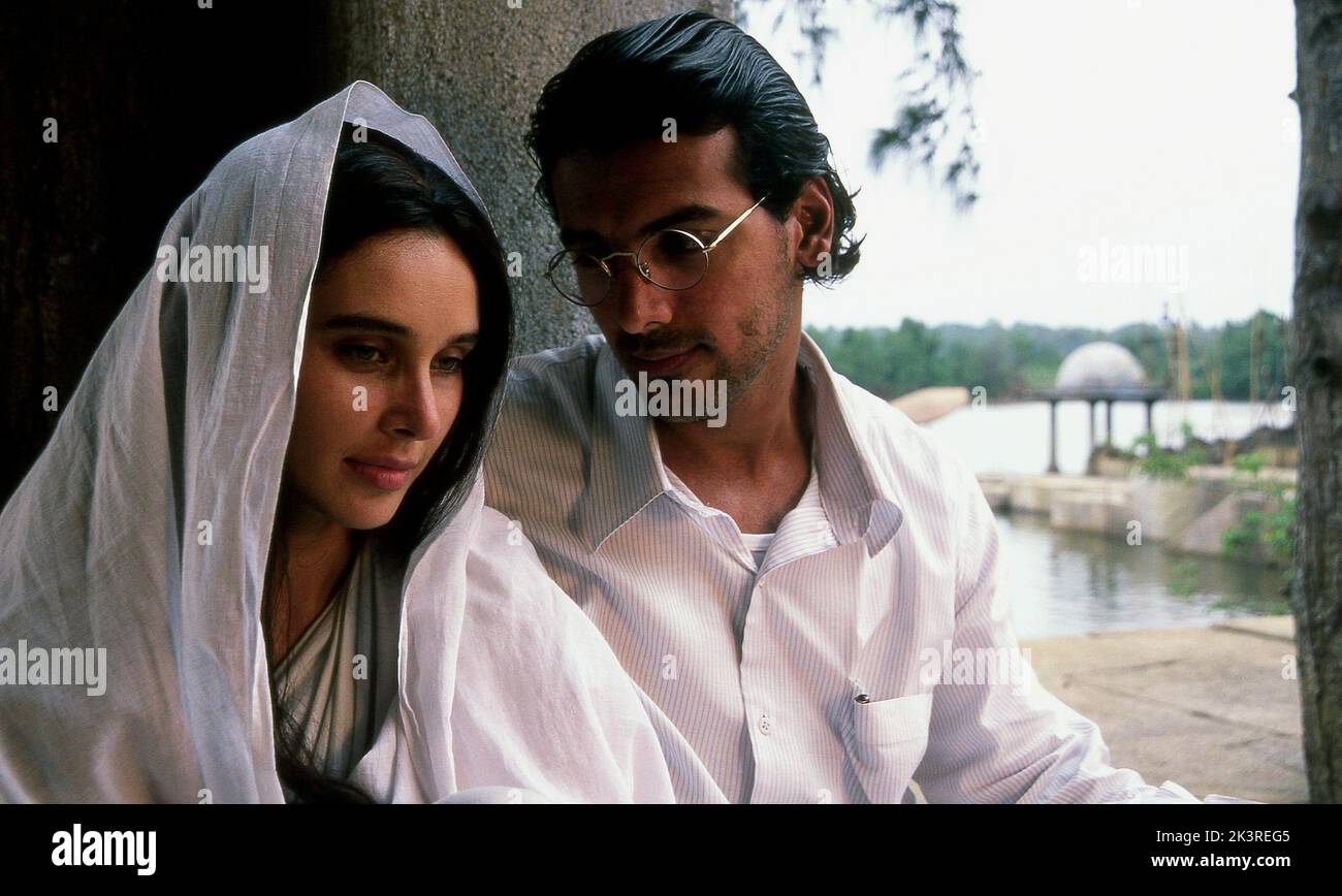 Lisa Ray & John Abraham Film Water; River Moon (2005) Characters