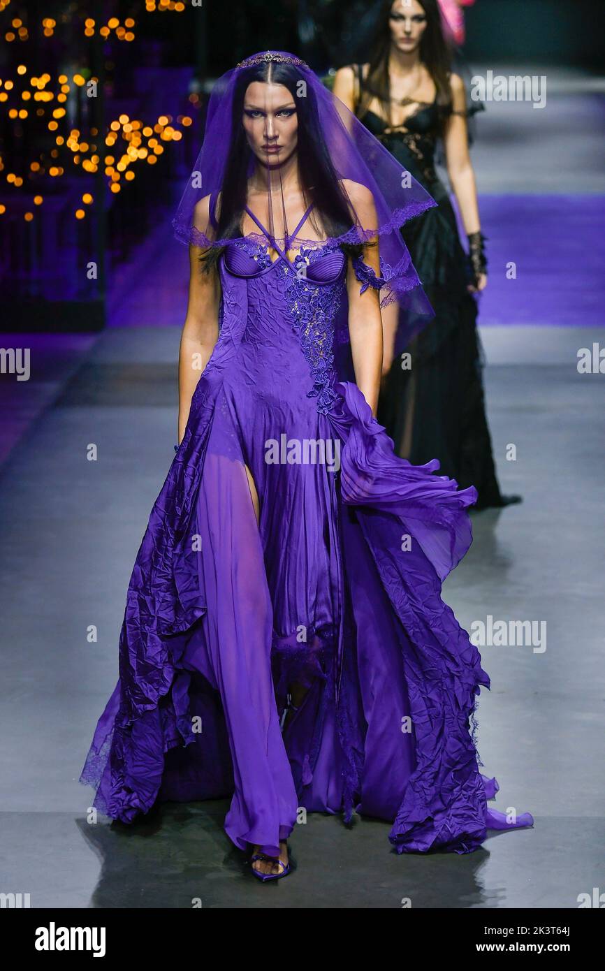 Bella Hadid Is a Bride in Purple at Versace's Milan Fashion Week Show –  Footwear News