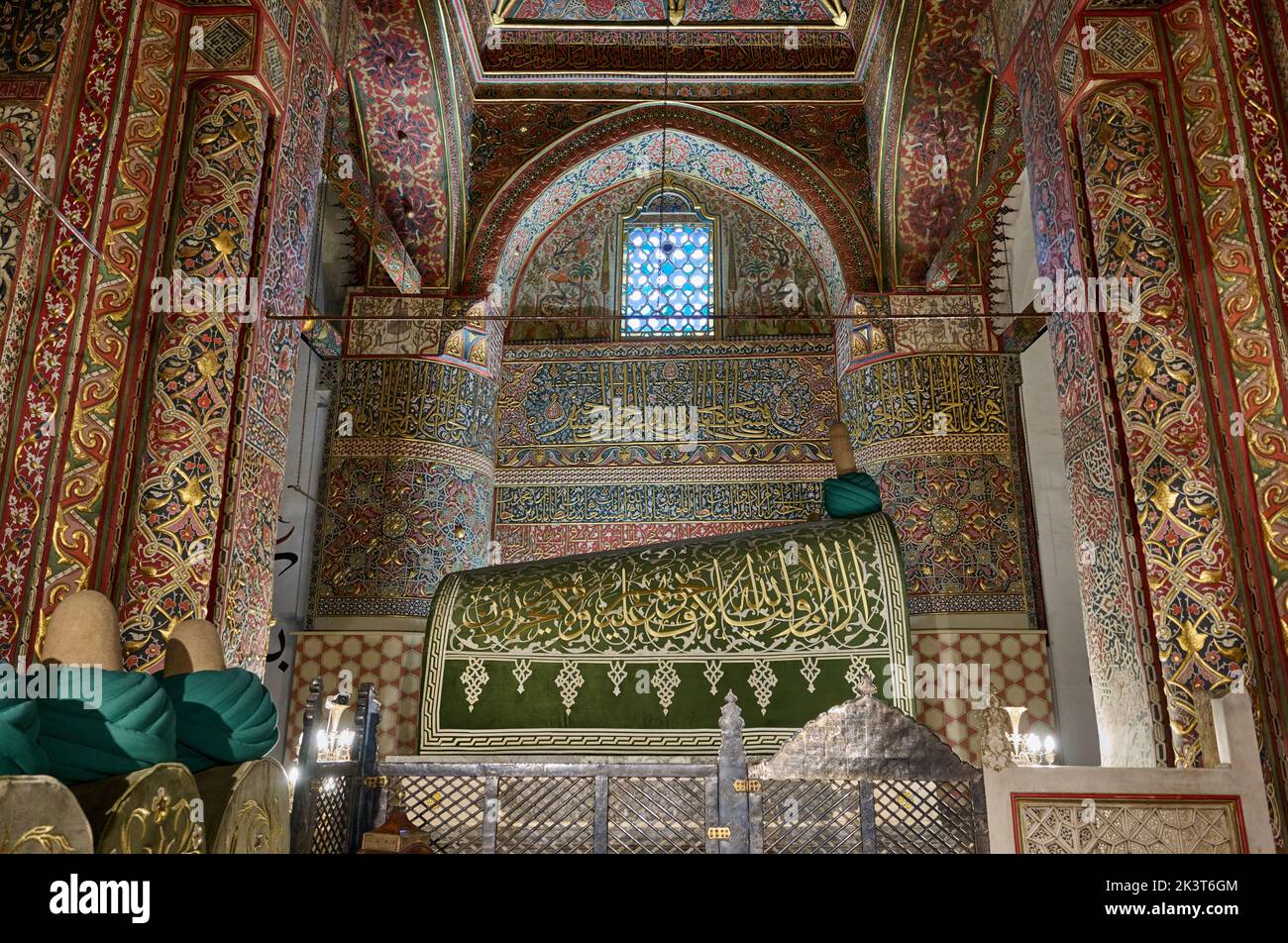 Innenaufnahme des Mausoleum und Museum des Mevlana Rumi, Hazreti