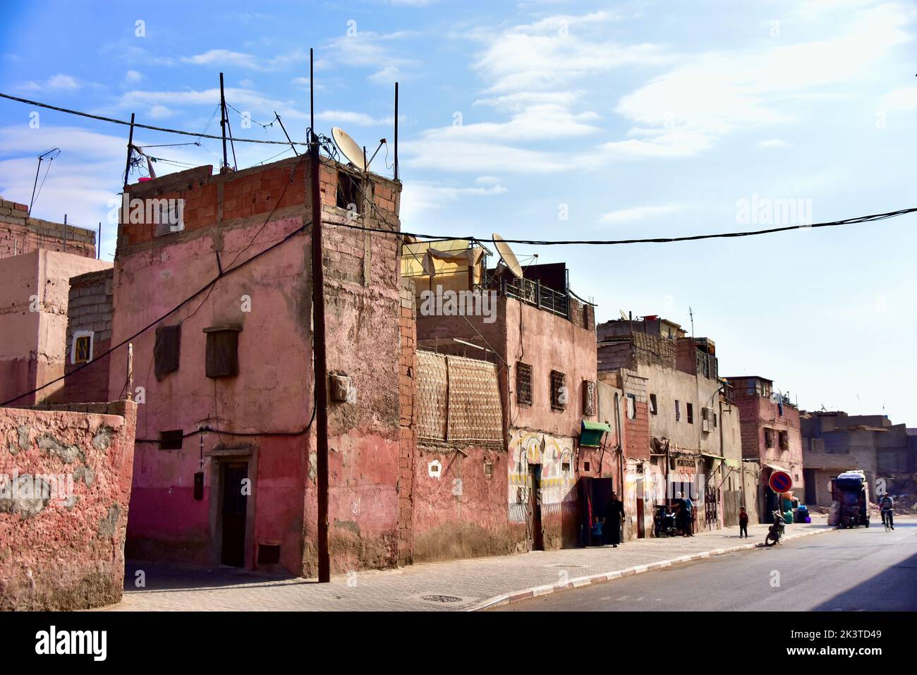 Old houses in bad condition inside the Marrakech Medina Stock Photo Alamy