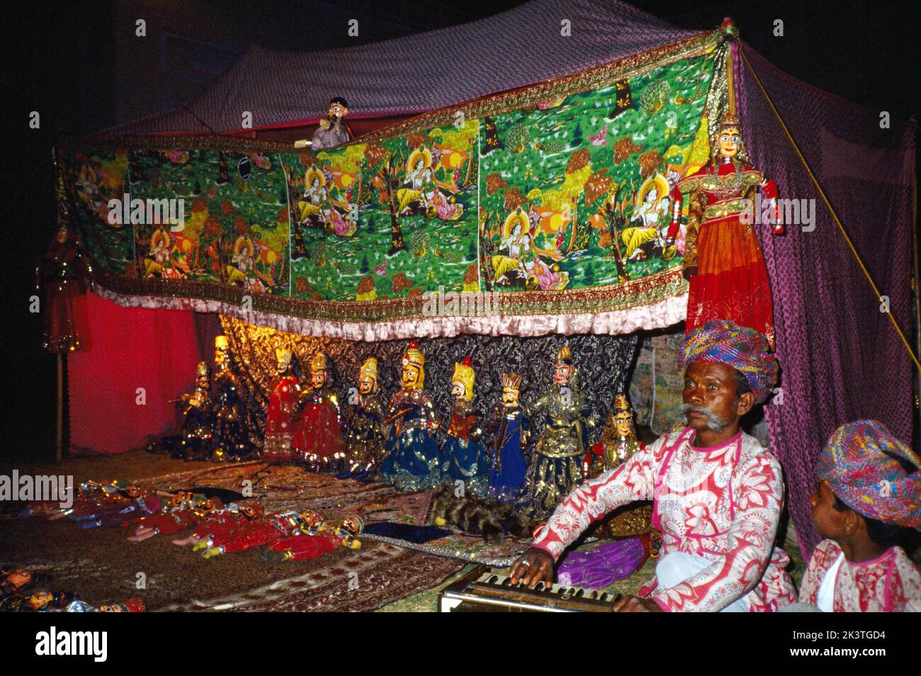 Jaipur India Travelling Puppet Show At Night Tent Puppets And Musician