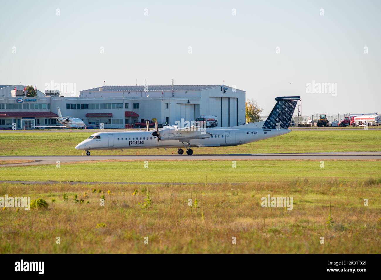 United Airlines propeller commercial aircraft landing at the Ottawa