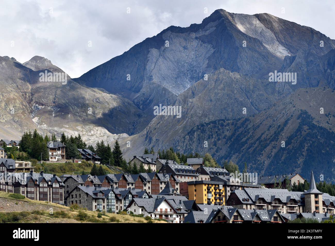 Formigal ski resort with Peak Enfer 3082 m in the background. Pyrenees. Huesca. Spain Col du Pourtalet, Spanish Pyrenees Stock Photo