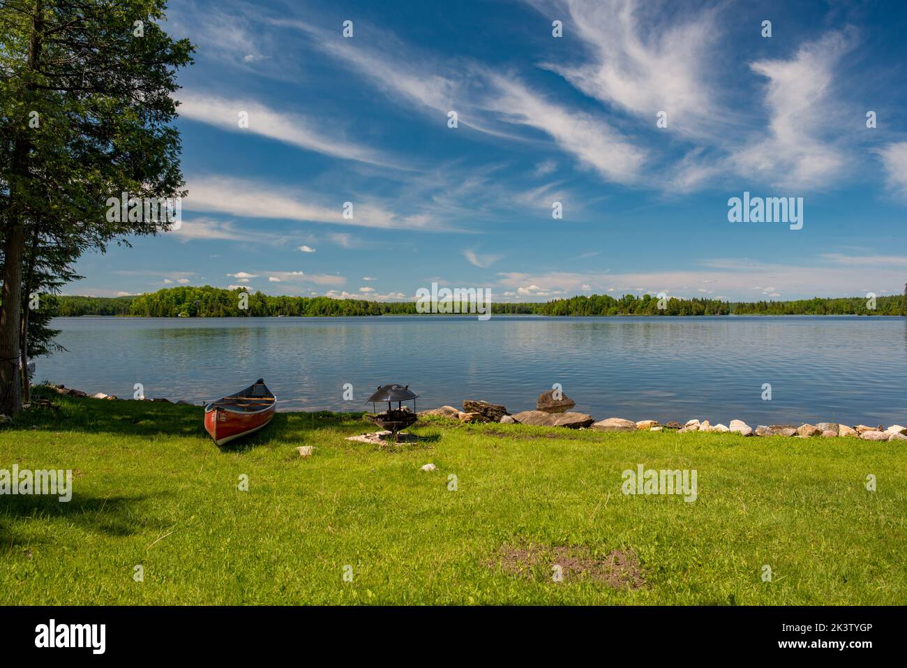 Paysage de lac canadien hires stock photography and images Alamy