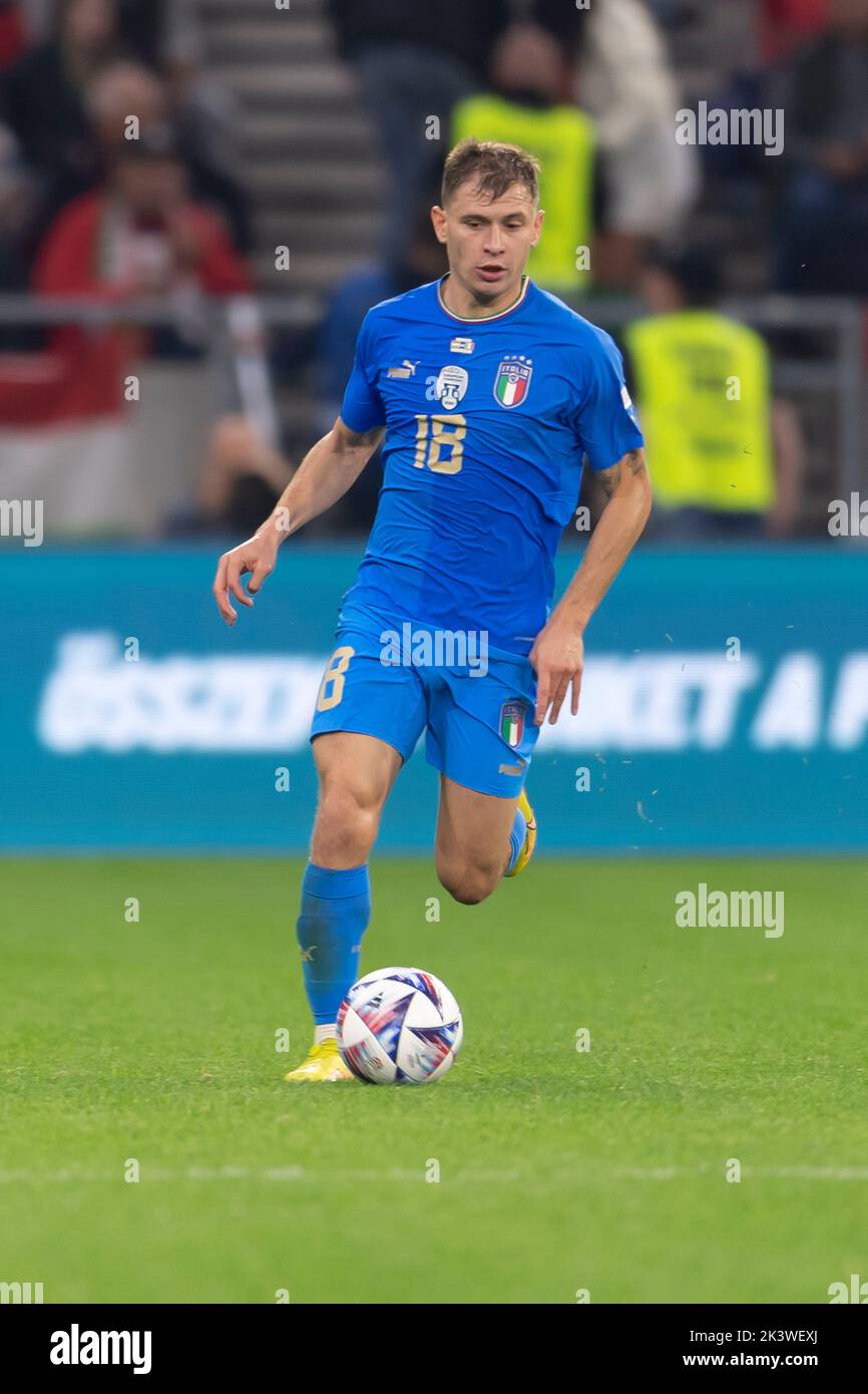 Nicolo Barella (Italy) during the UEFA 'Nations League 2022-2023' match between Hungary 0-2 Italy at Puskas Arena on September 26, 2022 in Budapest, Hungary. Credit: Maurizio Borsari/AFLO/Alamy Live News Stock Photo