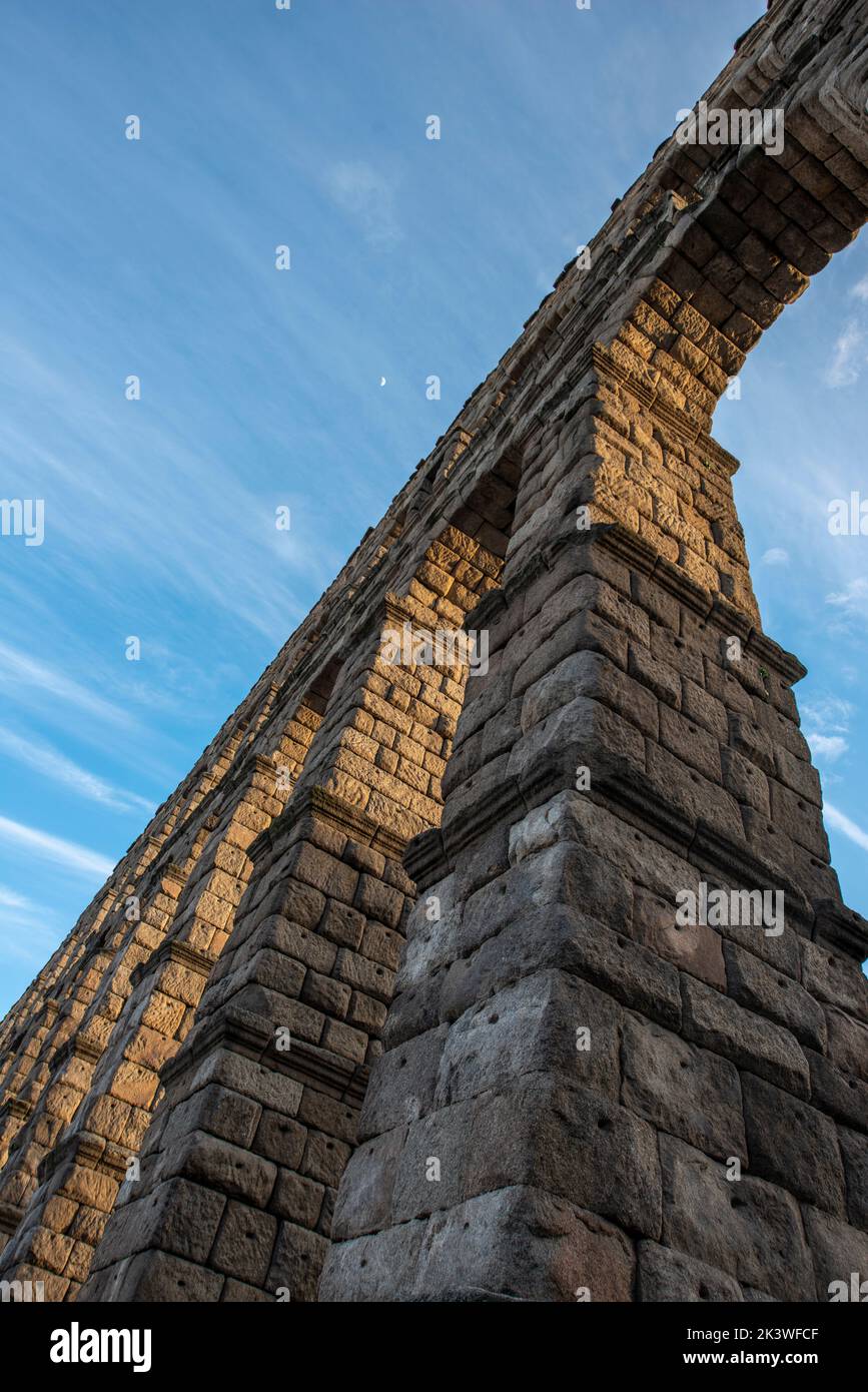Contrapicado image of stone arches of the Roman aqueduct of Segovia ...