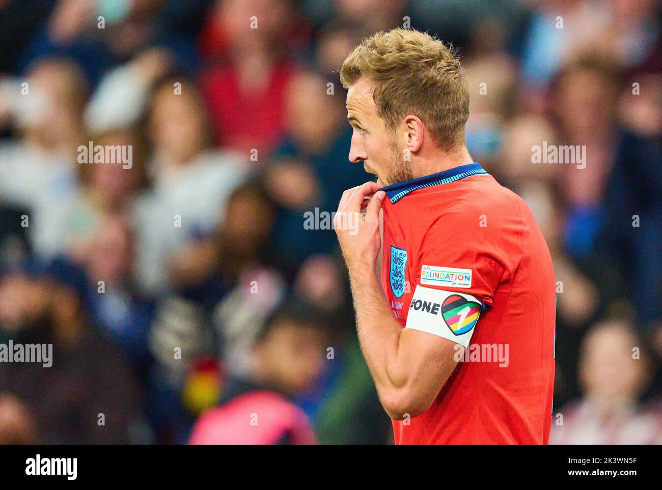 Harry KANE, England 9  celebrates his goal, happy, laugh, celebration, 3-2 in the UEFA Nations League 2022 match  ENGLAND - GERMANY 3-3  in Season 2022/2023 on Sept 26, 2022  in London, Great Britain.  © Peter Schatz / Alamy Live News Stock Photo