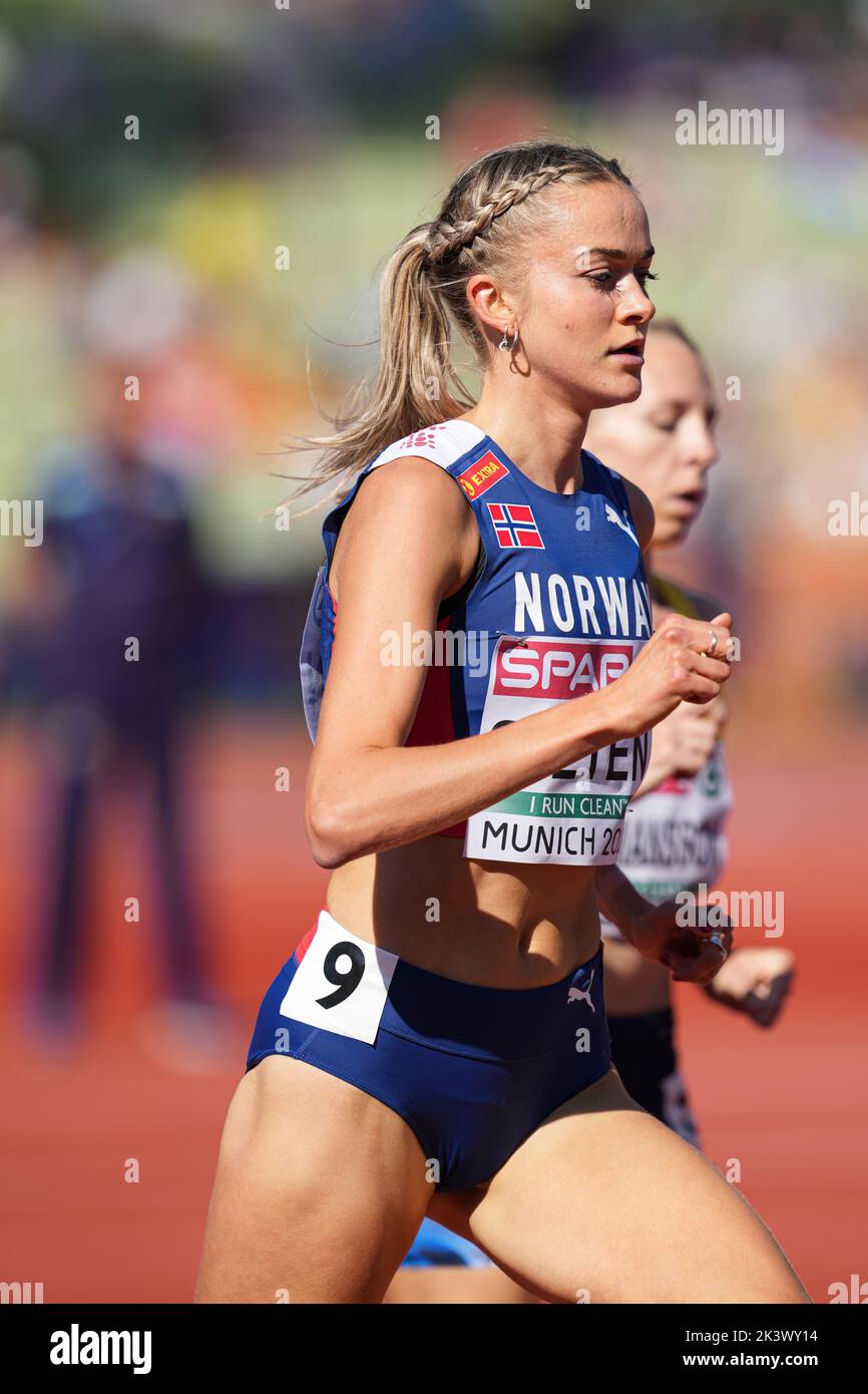 Amalie Sæten participating in the 1500 meters of the European Athletics