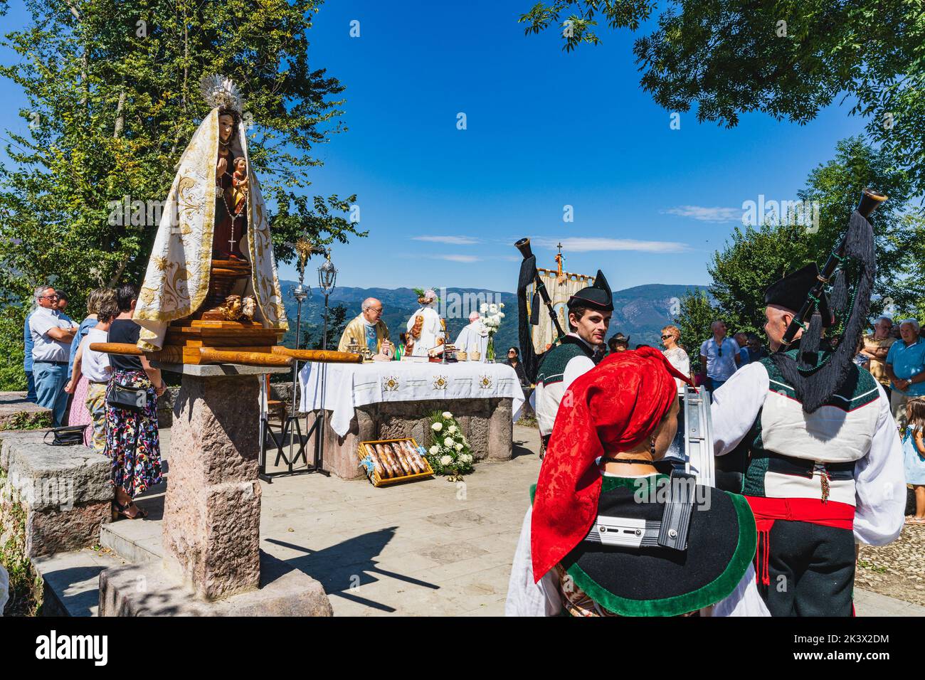 Teverga, Asturias, Spain, August 15, 2022. Festival of El Cebrano in the town of Carrea, in Teberga, Asturias. Stock Photo