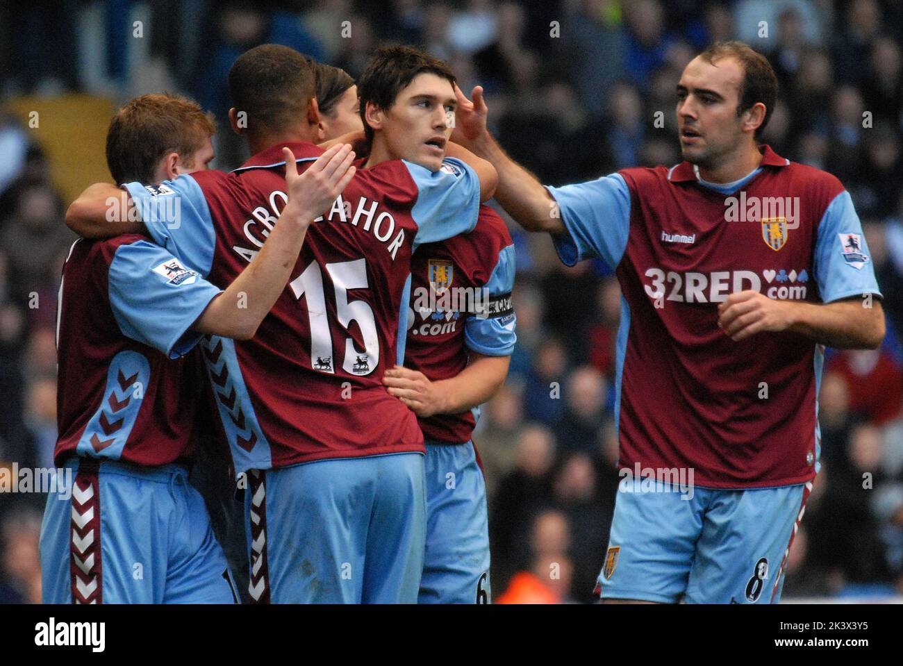 Insigne De Match Aston Villa Vs Portsmouth - Saison 2006-2007