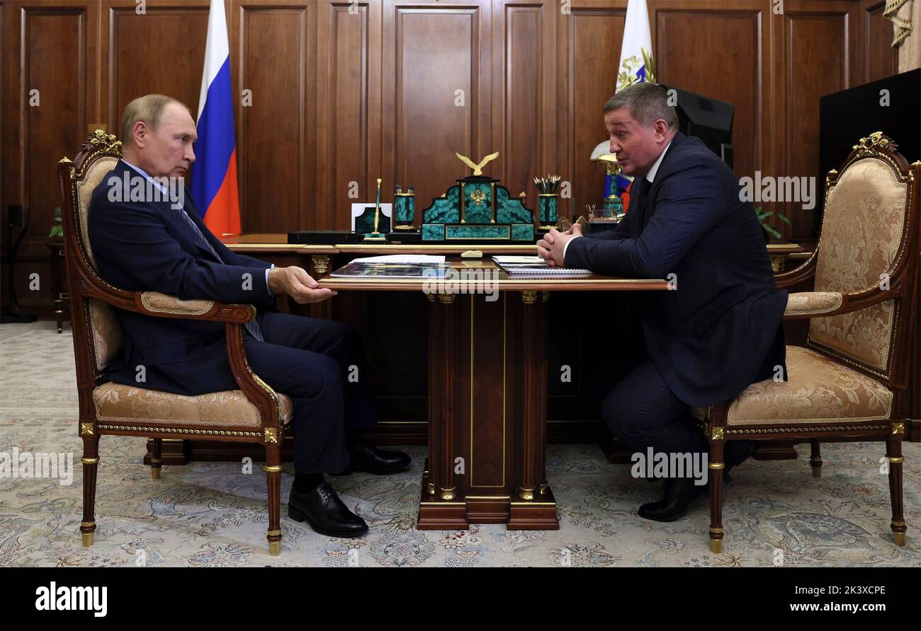 Moscow, Russia. 28th Sep, 2022. Russian President Vladimir Putin holds a face-to-face meeting with the Governor of the Volgograd Region Andrei Bocharov, right, at the Kremlin, September 28, 2022 in Moscow, Russia. Credit: Gavriil Grigorov/Kremlin Pool/Alamy Live News Stock Photo