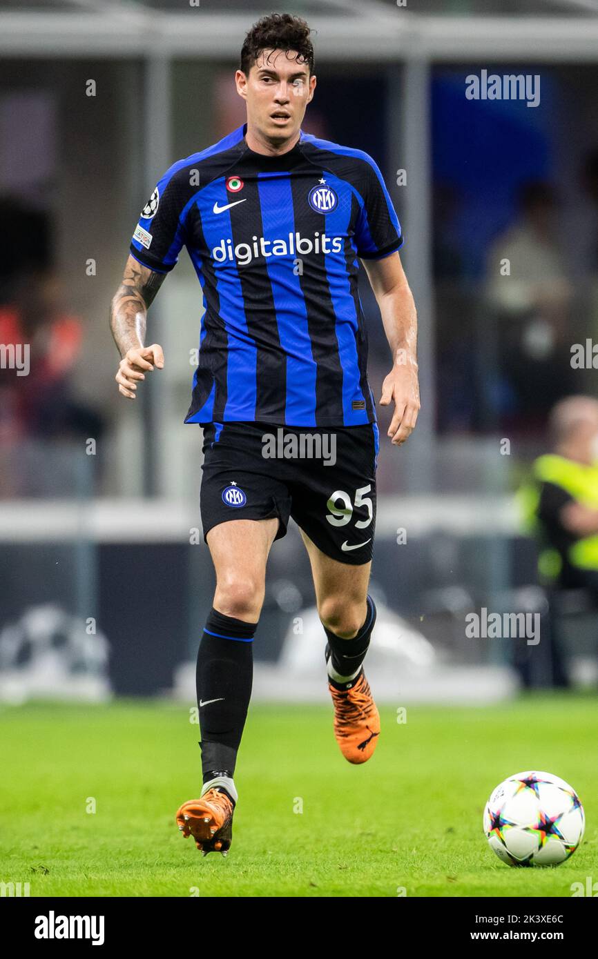 Milan, Italy. 07th Sep, 2022. UEFA Champions League 2022-23. Inter VS Bayern Muenchen 0-2. Alessandro Bastoni, inter. - picture is for press use; photo by ATP Cristiano BARNI (BARNI Cristiano/ATP/SPP) Credit: SPP Sport Press Photo. /Alamy Live News Stock Photo