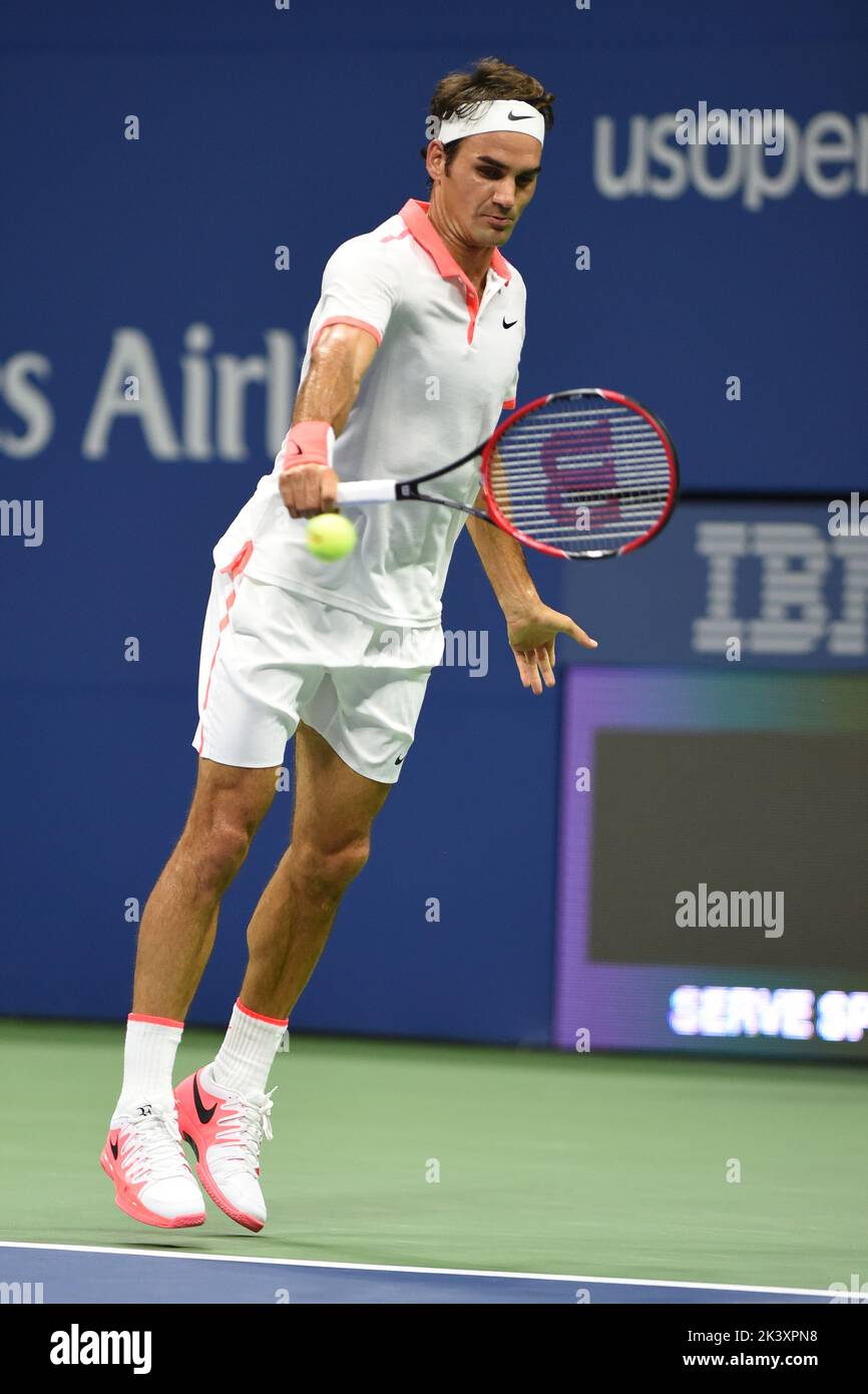 NEW YORK, NY - SEPTEMBER 09: Roger Federer of Switzerland celebrates after defeating Richard Gasquet of France during their Men's Singles Quarterfinals match on Day Ten of the 2015 US Open at the USTA Billie Jean King National Tennis Center on September 9, 2015 in the Flushing neighborhood of the Queens borough of New York City. People: Roger Federer Credit: Storms Media Group/Alamy Live News Stock Photo