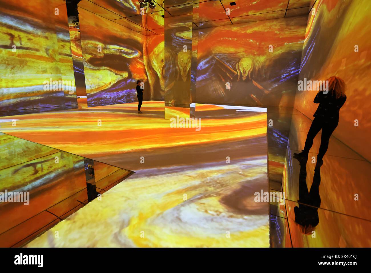 Frameless Press Preview, UK's biggest immersive art experience, Marble