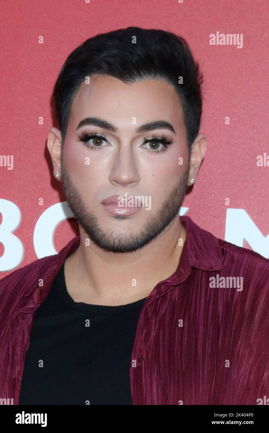 Los Angeles, CA. 28th Sep, 2022. Manny Mau at arrivals for BROS ...