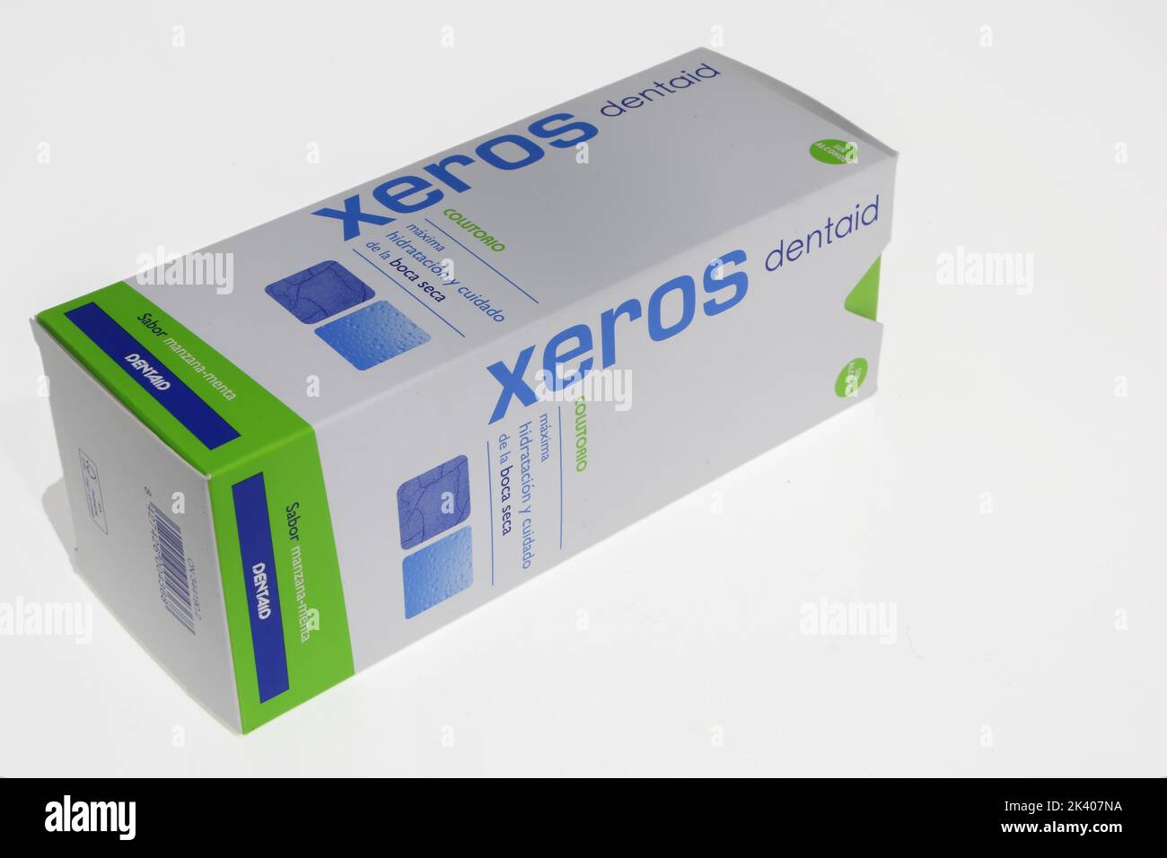 XEROS Dentaid Colutorio 500ml Stock Photo