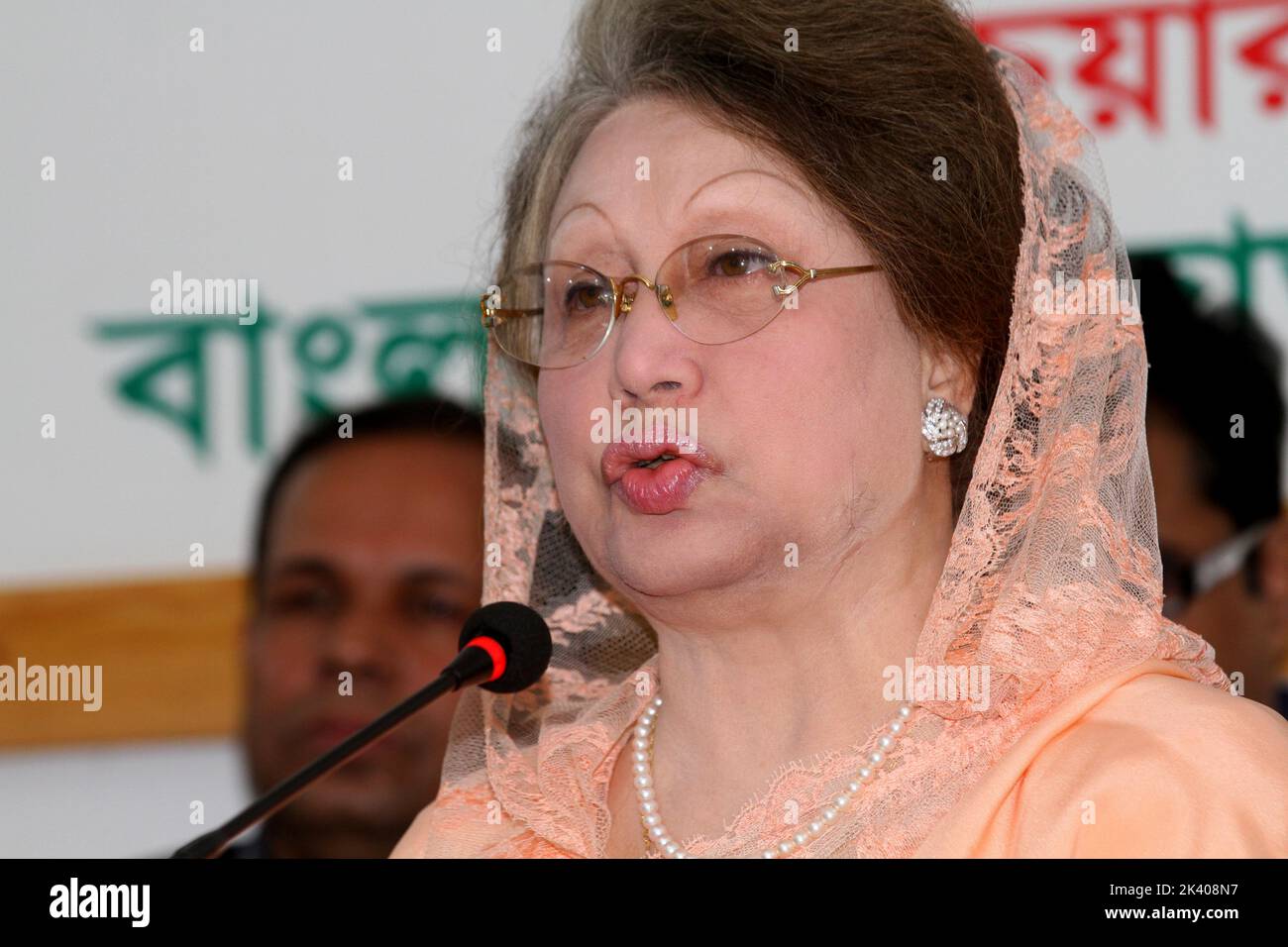 Dhaka, Bangladesh - December 31, 2014: Former Prime Minister and BNP Chairperson Begum Khaleda Zia is addressing a press conference at Gulshan office Stock Photo