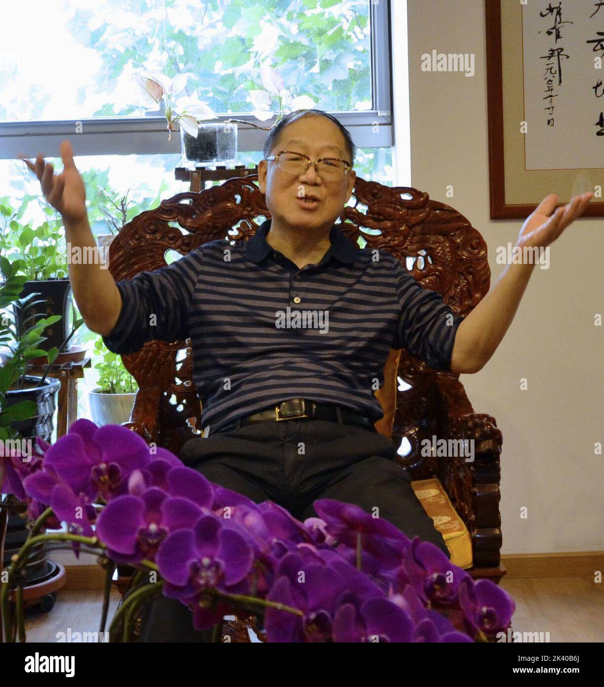 hu-dehua-the-third-son-of-former-chinese-communist-party-general