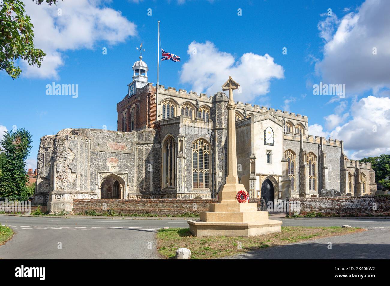 15th century Church of St Mary the Virgin, The Street, East Bergholt, Suffolk, England, United Kingdom Stock Photo