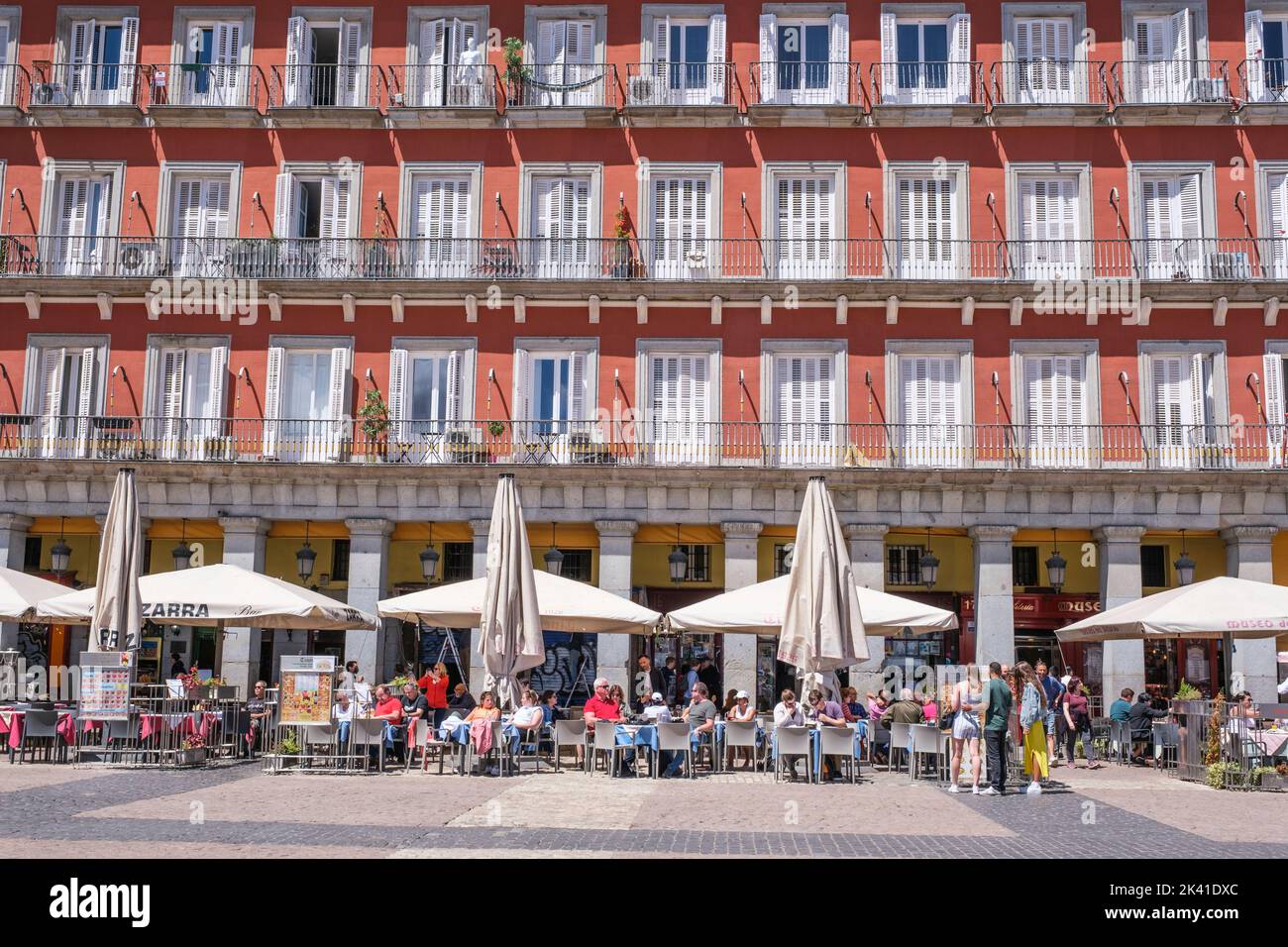 Spain, Madrid. Outdoor Restaurant in the Plaza Mayor Stock Photo Alamy