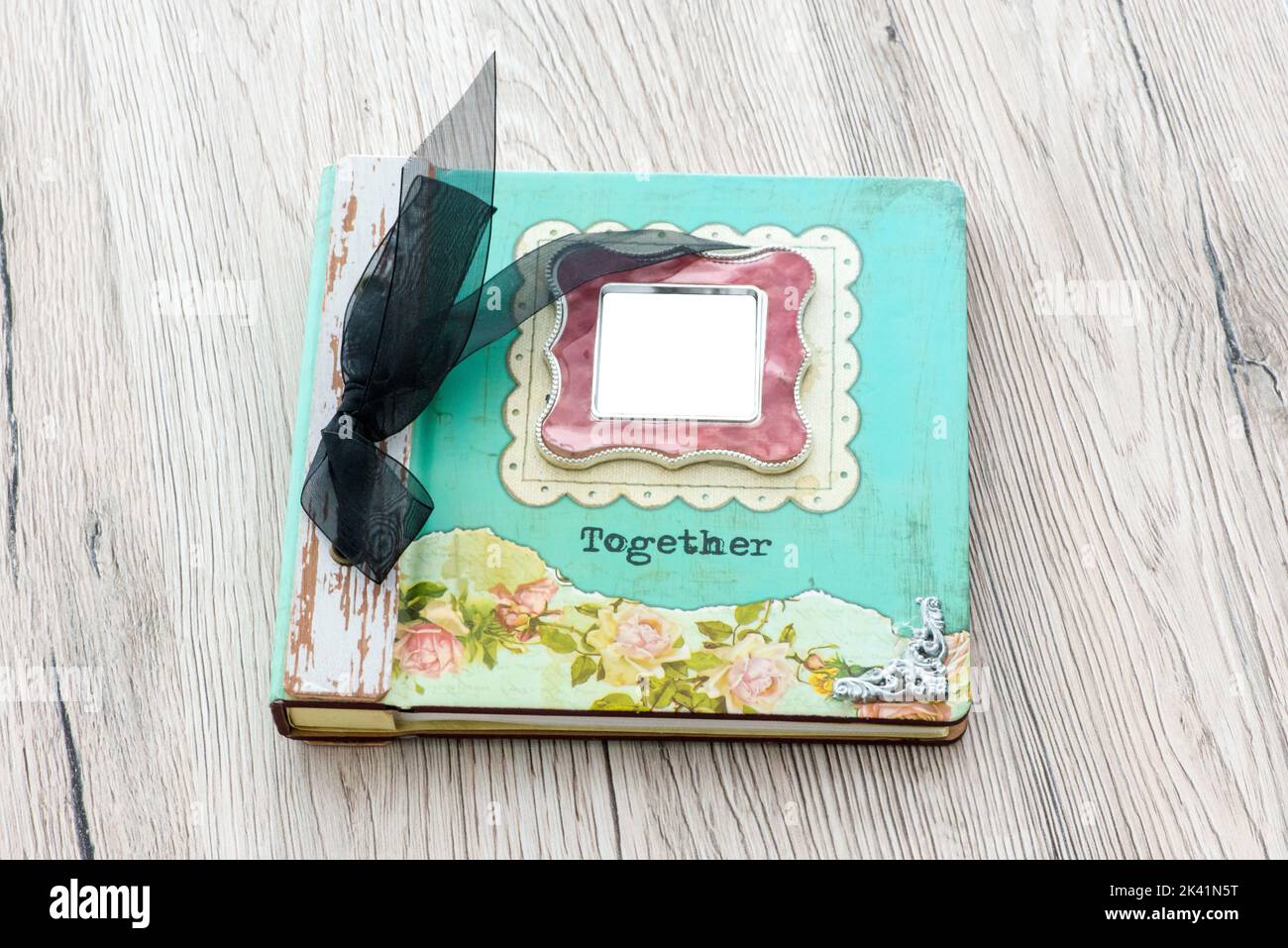 Album cover textures hi-res stock photography and images - Alamy
