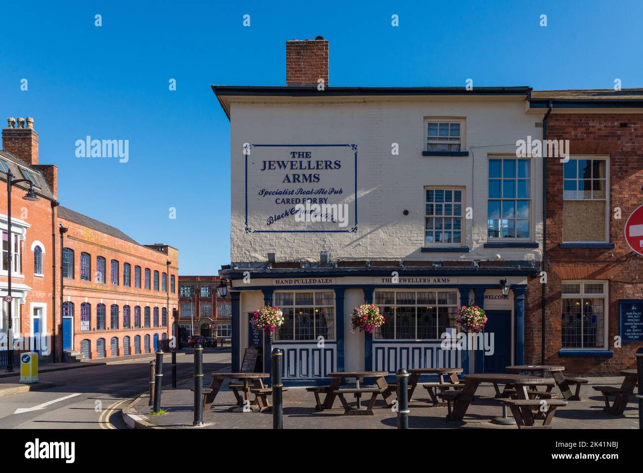The Jewellers Arms pub in Hockley Street in the Jewellery Quarter in Hockley, Birmingham, UK