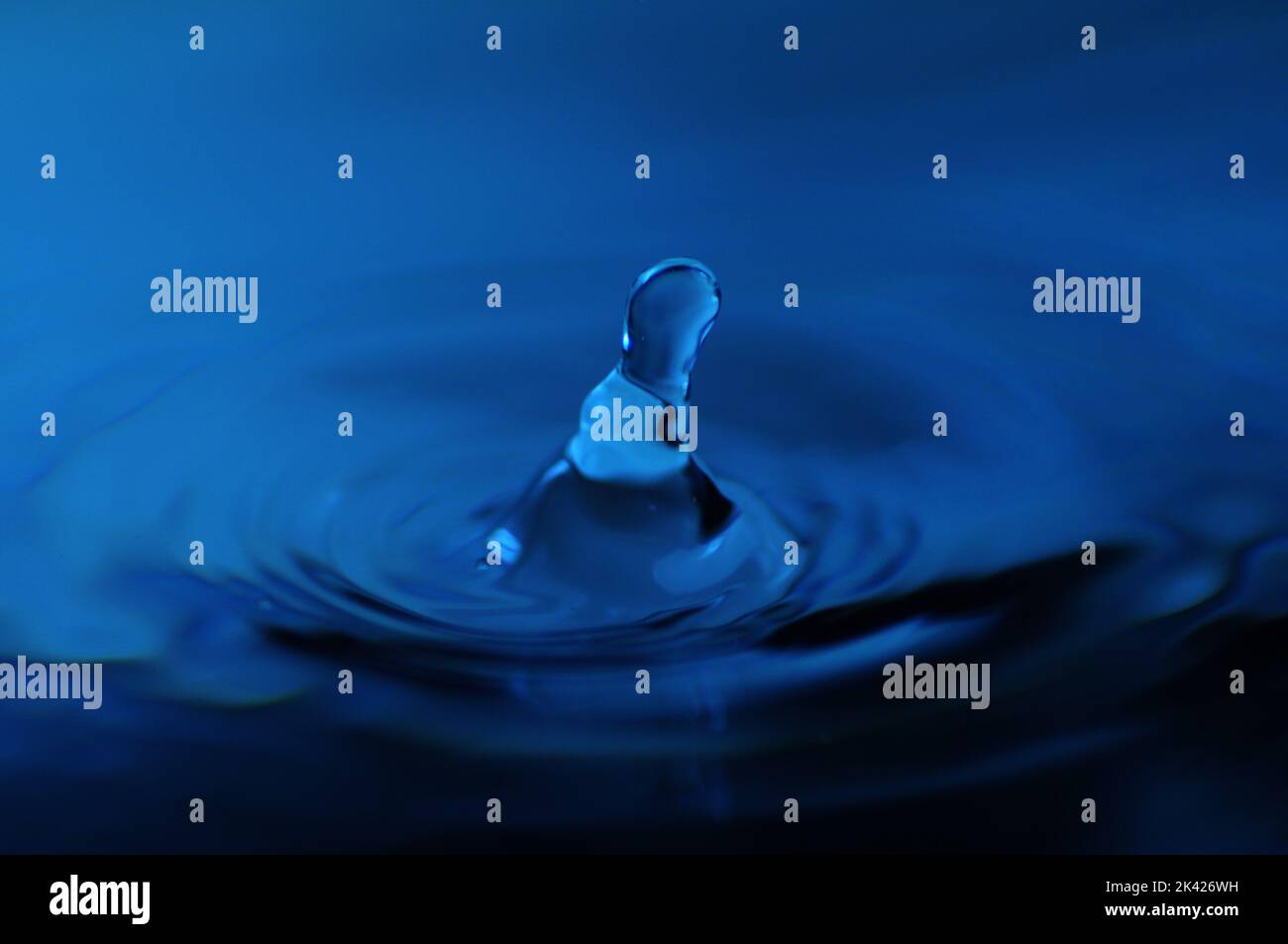 Water drop close up Stock Photo - Alamy