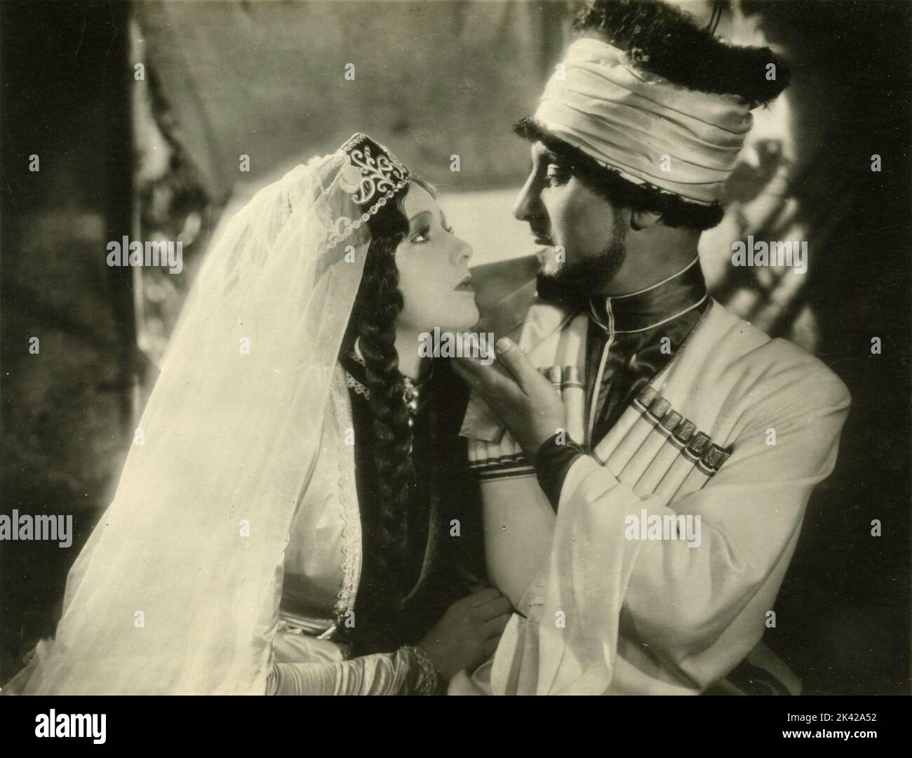 Actress Betty Amann and actor Ivan Mozzhukhin in the movie The White Devil, 1930 Stock Photo
