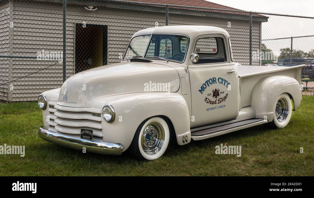 BIRMINGHAM, MI/USA - AUGUST 16, 2019: A 1940s Chevrolet Advance Design 3100 truck, on the Woodward Dream Cruise route. Stock Photo