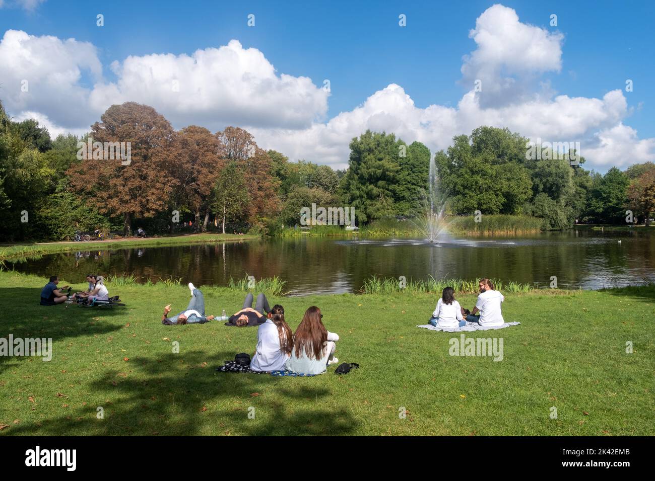 Vondelpark, amsterdam hi-res stock photography and images - Page 4 - Alamy