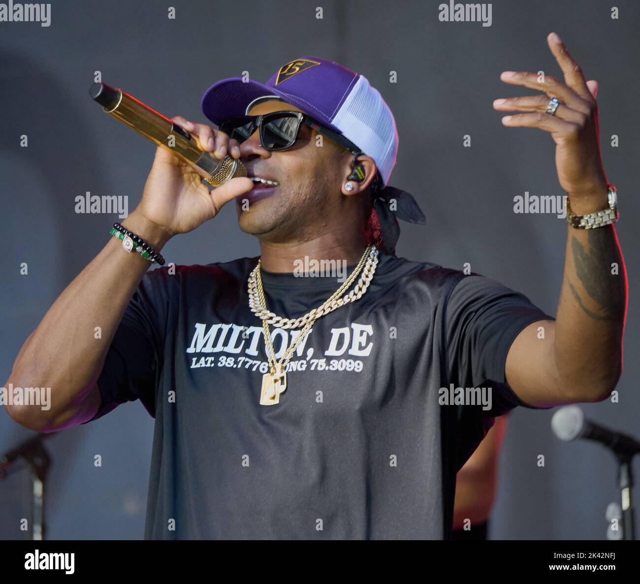 NEW YORK, NY, USA - AUGUST 19, 2022: Jimmie Allen Performs on FOX & friends All-American Summer Concert Series at FOX Square. Stock Photo