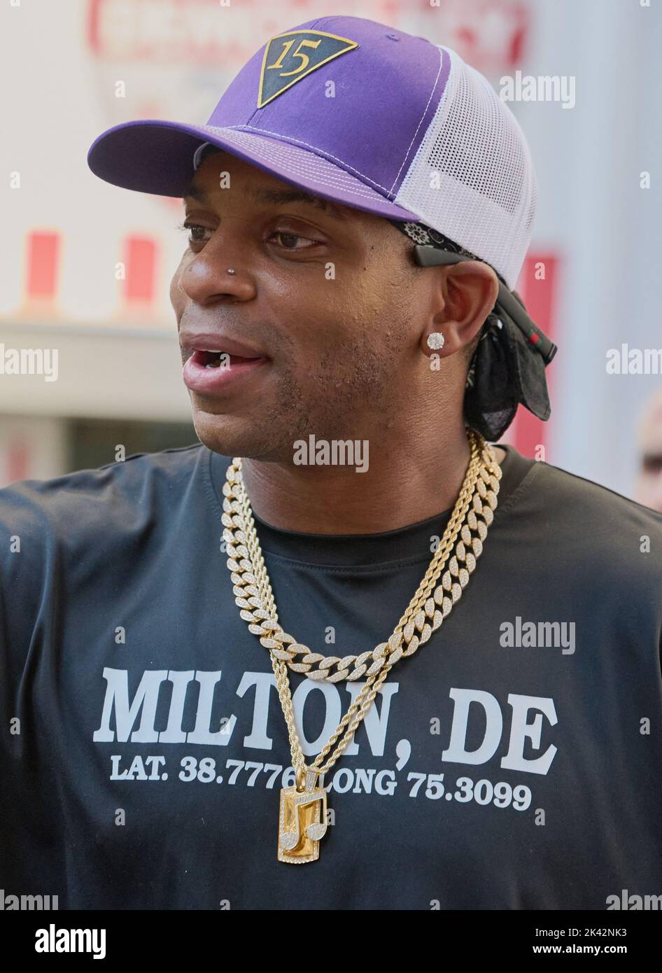 NEW YORK, NY, USA - AUGUST 19, 2022: Jimmie Allen Performs on FOX & friends All-American Summer Concert Series at FOX Square. Stock Photo