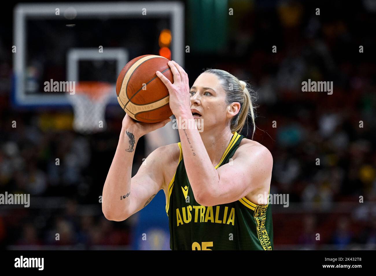 29th September 2022;  Sydney, Homebush, New South Wales, Australia, Women's World Cup Basketball: Quarter Final Belgium versus Australia, Lauren Jackson of Australia prepares to shoot Stock Photo